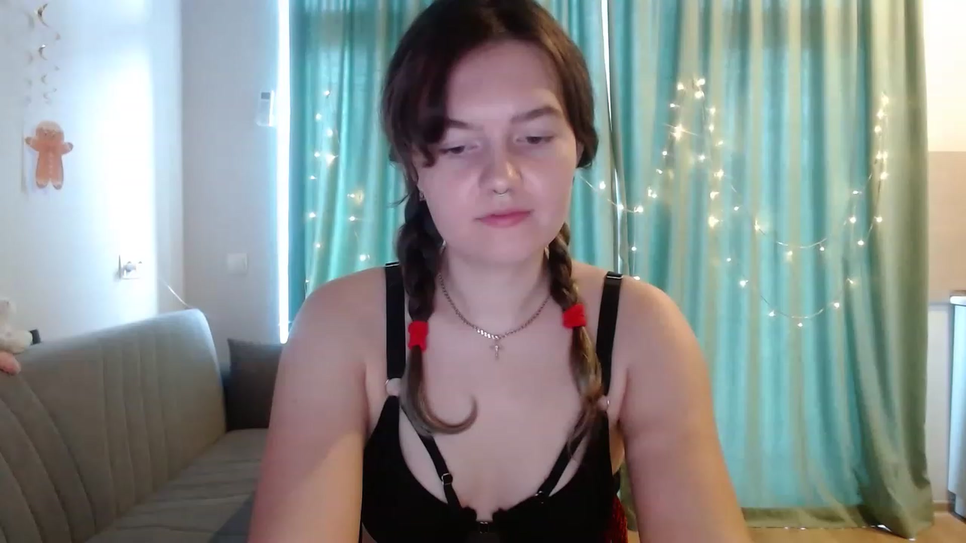 Gallery image thumbnail from BlueL1ghtning's myfreecams stream on, 12/05/2022, 10:59 image 2 of 20