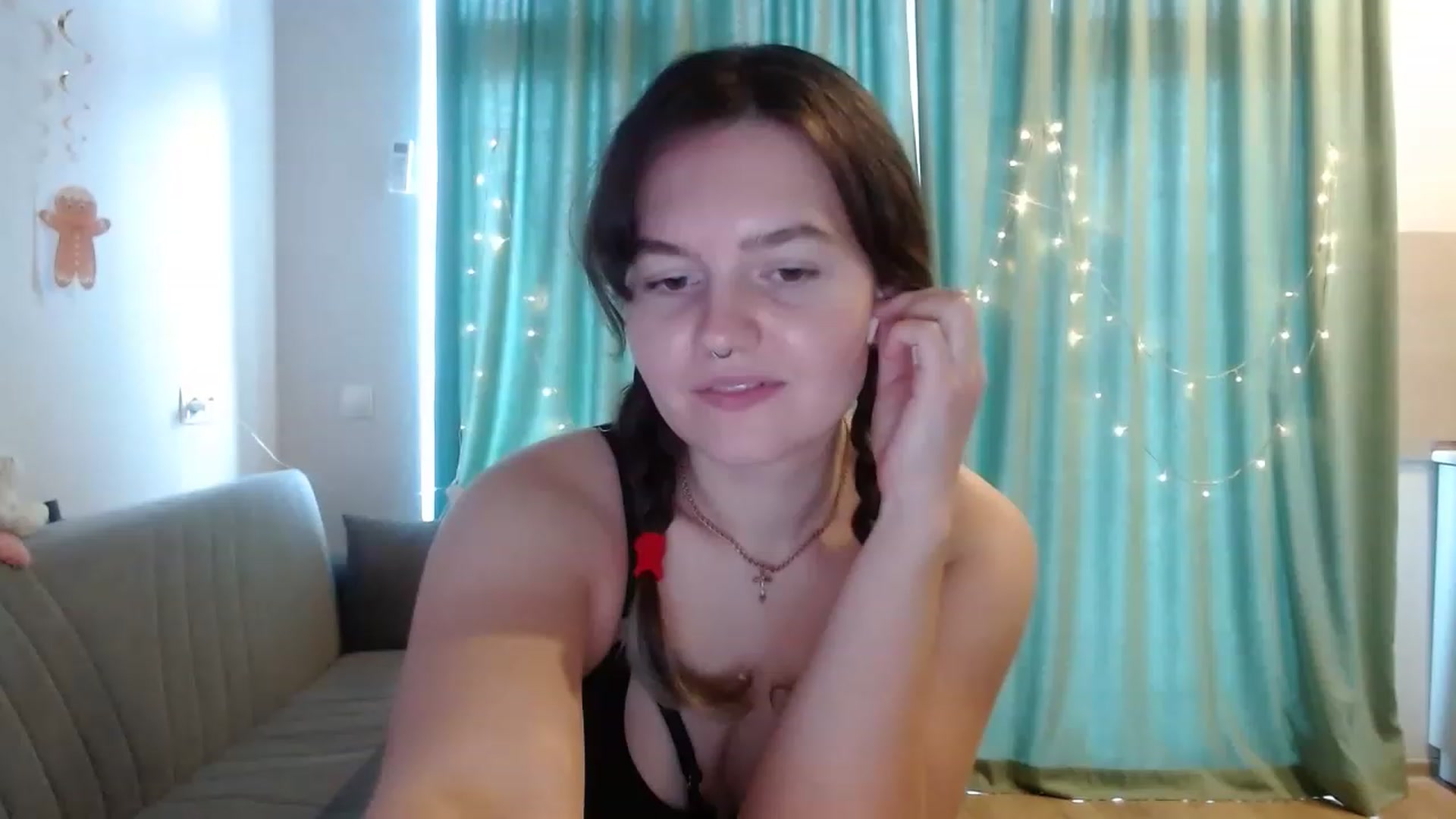 Gallery image thumbnail from BlueL1ghtning's myfreecams stream on, 12/05/2022, 10:59 image 3 of 20