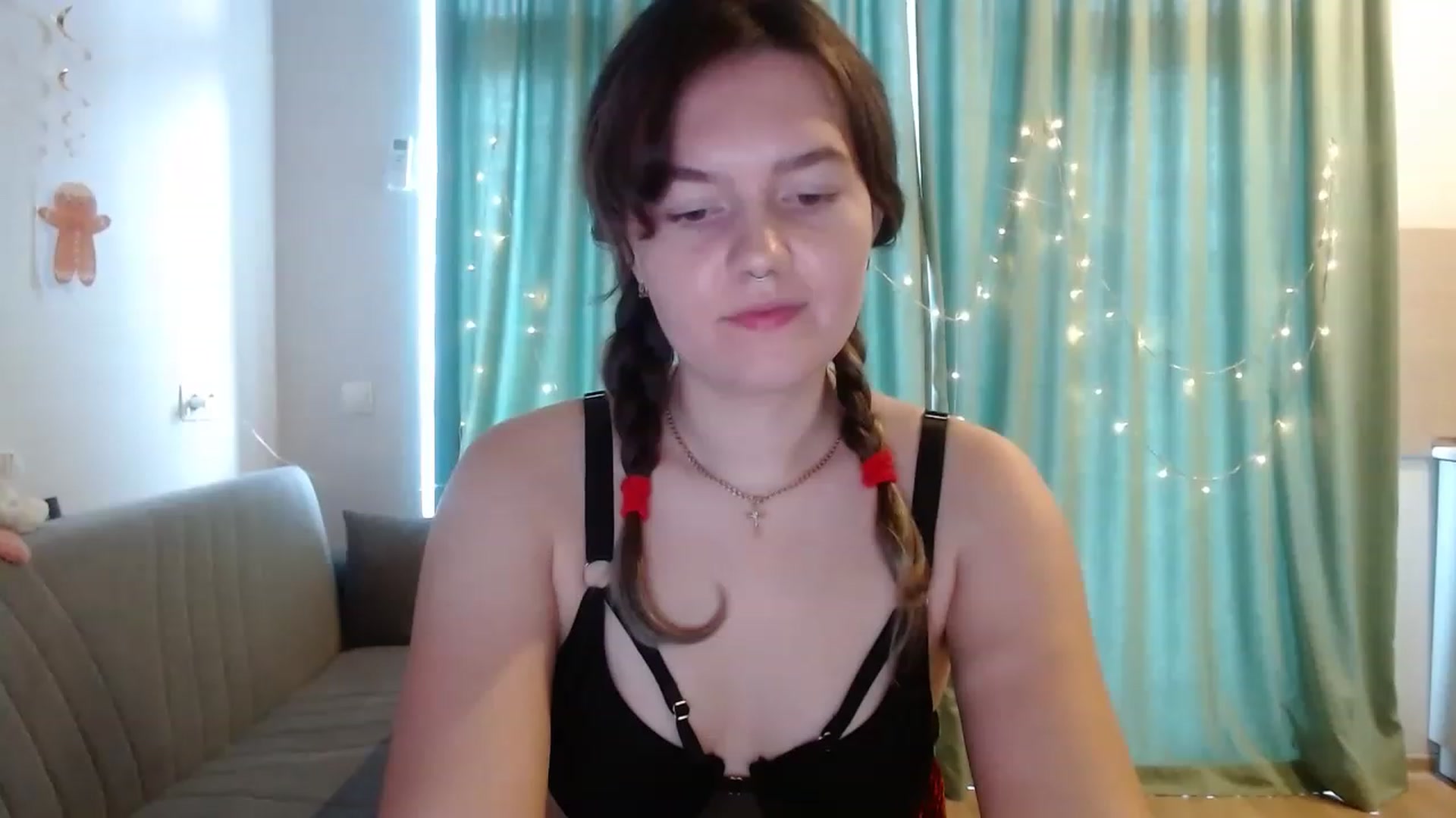 Gallery image thumbnail from BlueL1ghtning's myfreecams stream on, 12/05/2022, 10:59 image 1 of 20