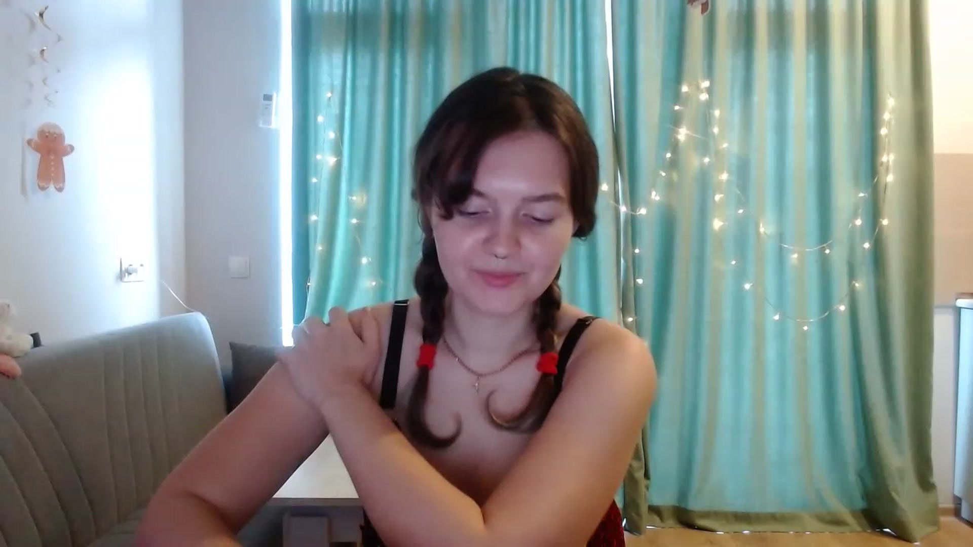 Gallery image thumbnail from BlueL1ghtning's myfreecams stream on, 12/05/2022, 10:59 image 11 of 20
