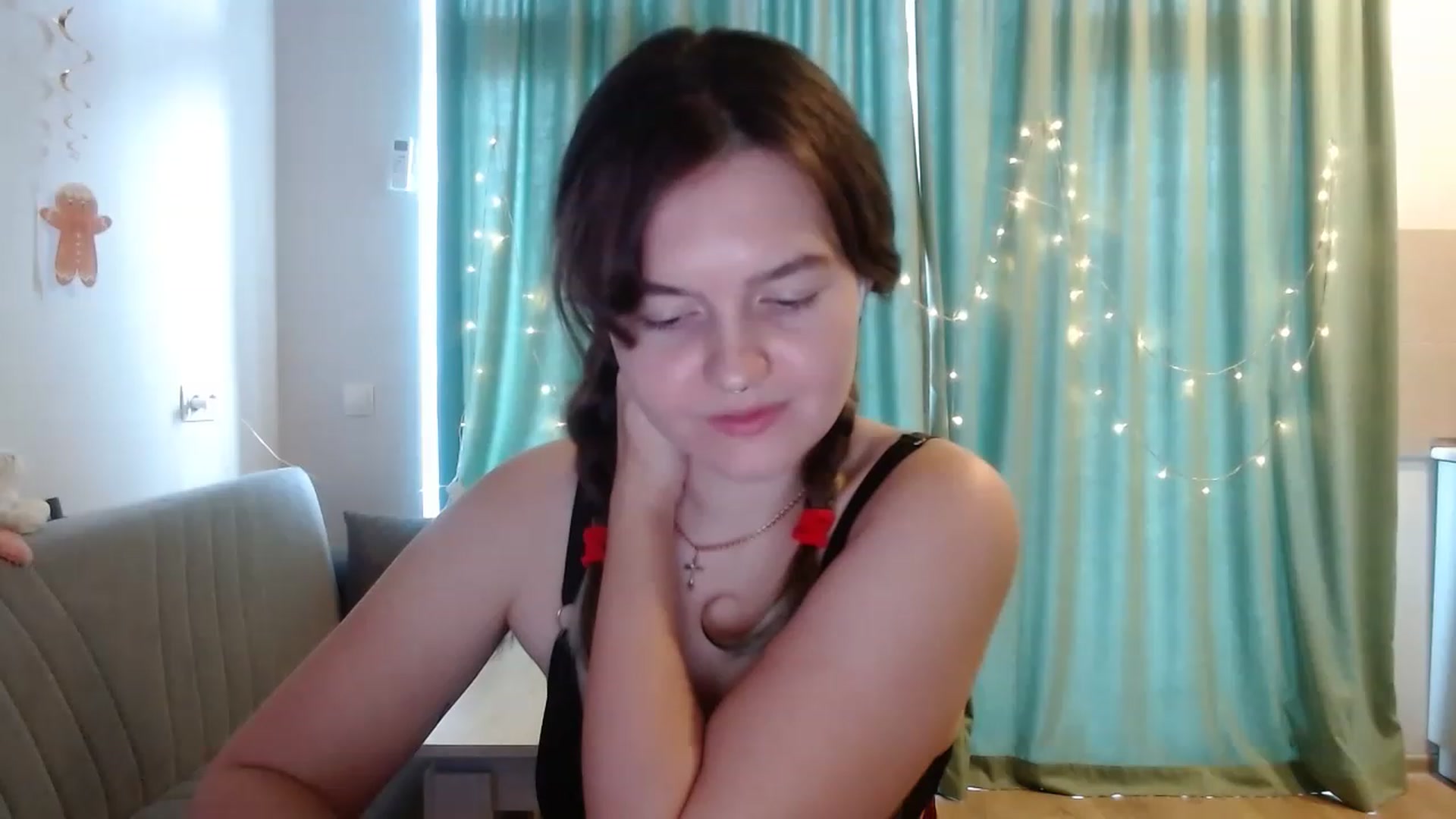 Gallery image thumbnail from BlueL1ghtning's myfreecams stream on, 12/05/2022, 10:59 image 8 of 20