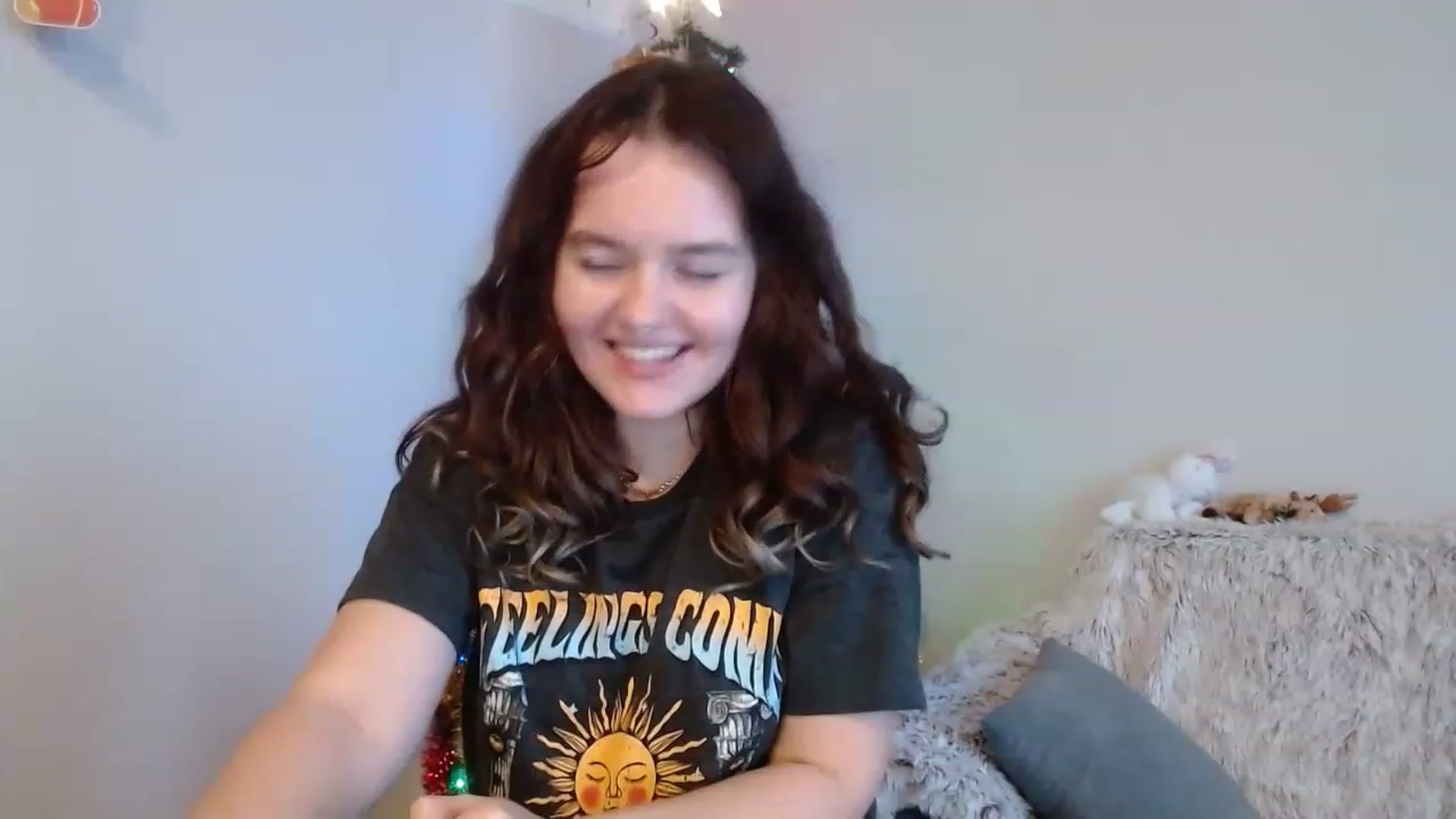 Gallery image thumbnail from BlueL1ghtning's myfreecams stream on, 12/25/2022, 13:39 image 18 of 20