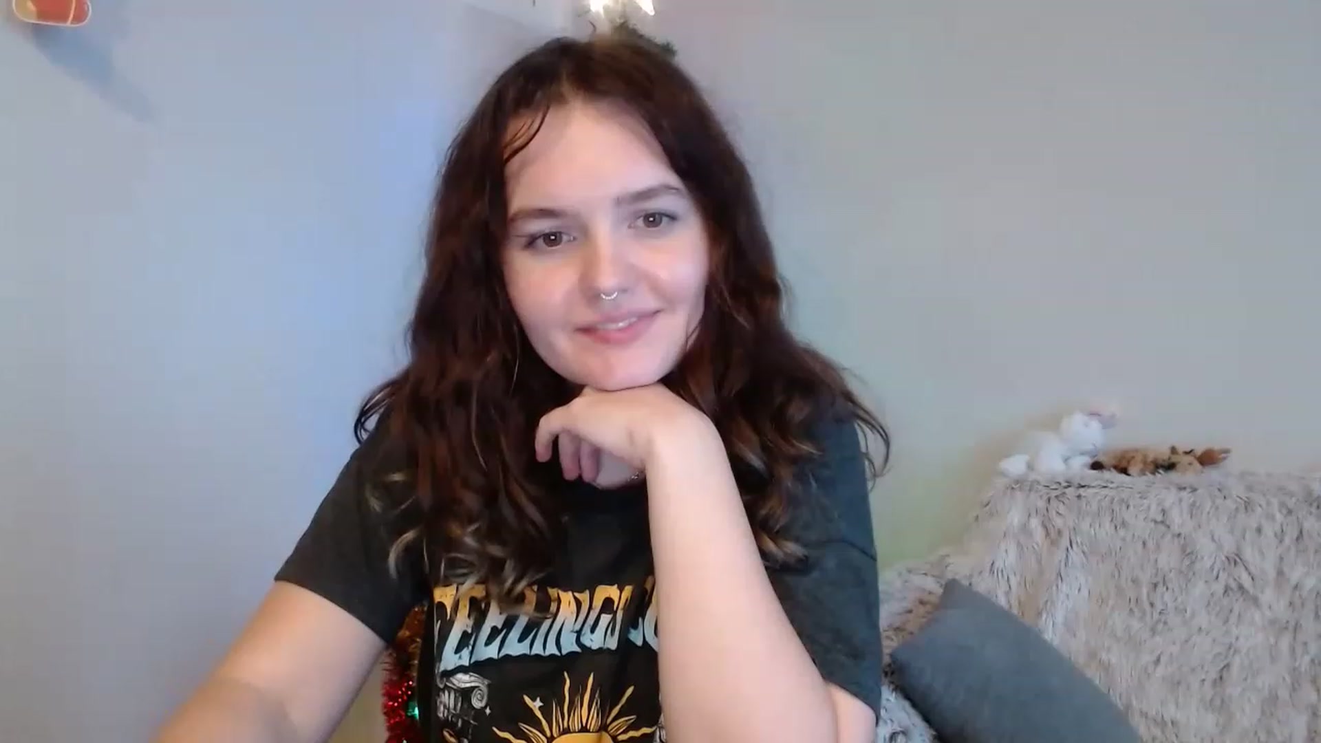 Gallery image thumbnail from BlueL1ghtning's myfreecams stream on, 12/25/2022, 13:39 image 19 of 20