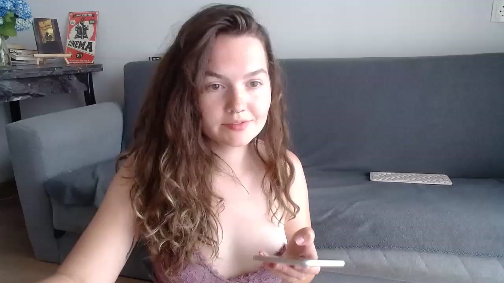 Gallery image thumbnail from BlueL1ghtning's myfreecams stream on, 06/13/2023, 14:14 image 12 of 20