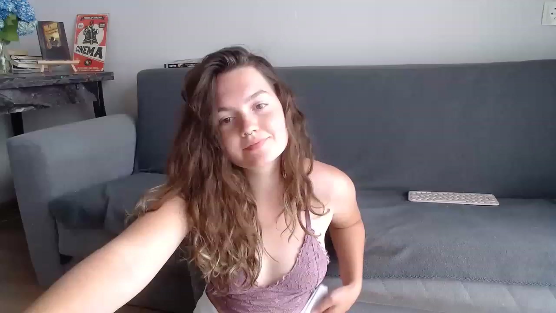 Gallery image thumbnail from BlueL1ghtning's myfreecams stream on, 06/13/2023, 14:14 image 20 of 20