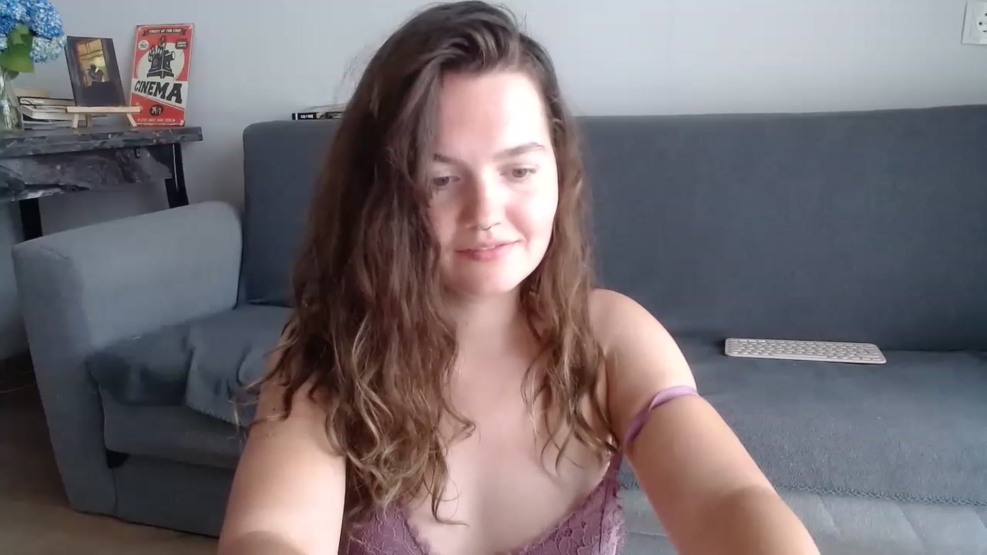 Gallery image thumbnail from BlueL1ghtning's myfreecams stream on, 06/13/2023, 14:14 image 5 of 20
