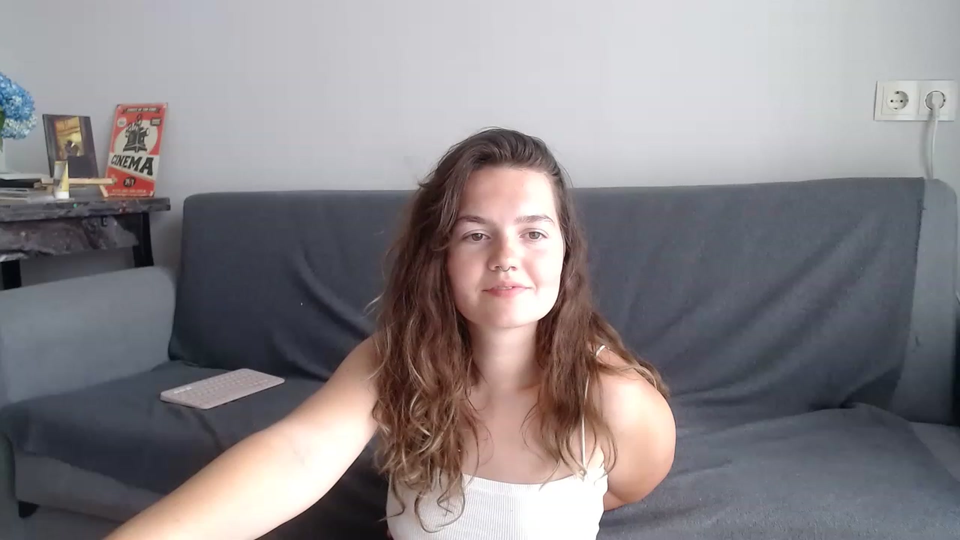 Gallery image thumbnail from BlueL1ghtning's myfreecams stream on, 06/14/2023, 15:15 image 20 of 20