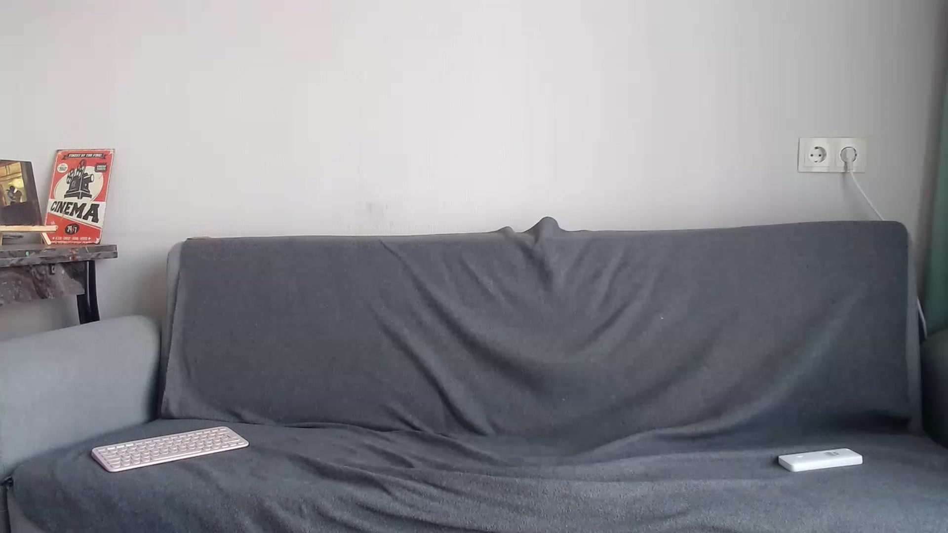 Gallery image thumbnail from BlueL1ghtning's myfreecams stream on, 06/18/2023, 15:04 image 17 of 20