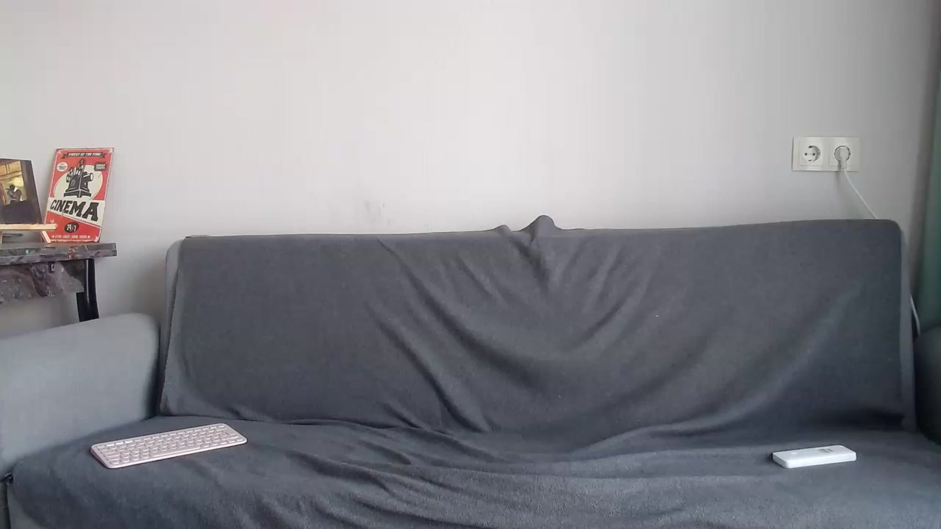 Gallery image thumbnail from BlueL1ghtning's myfreecams stream on, 06/18/2023, 15:04 image 18 of 20