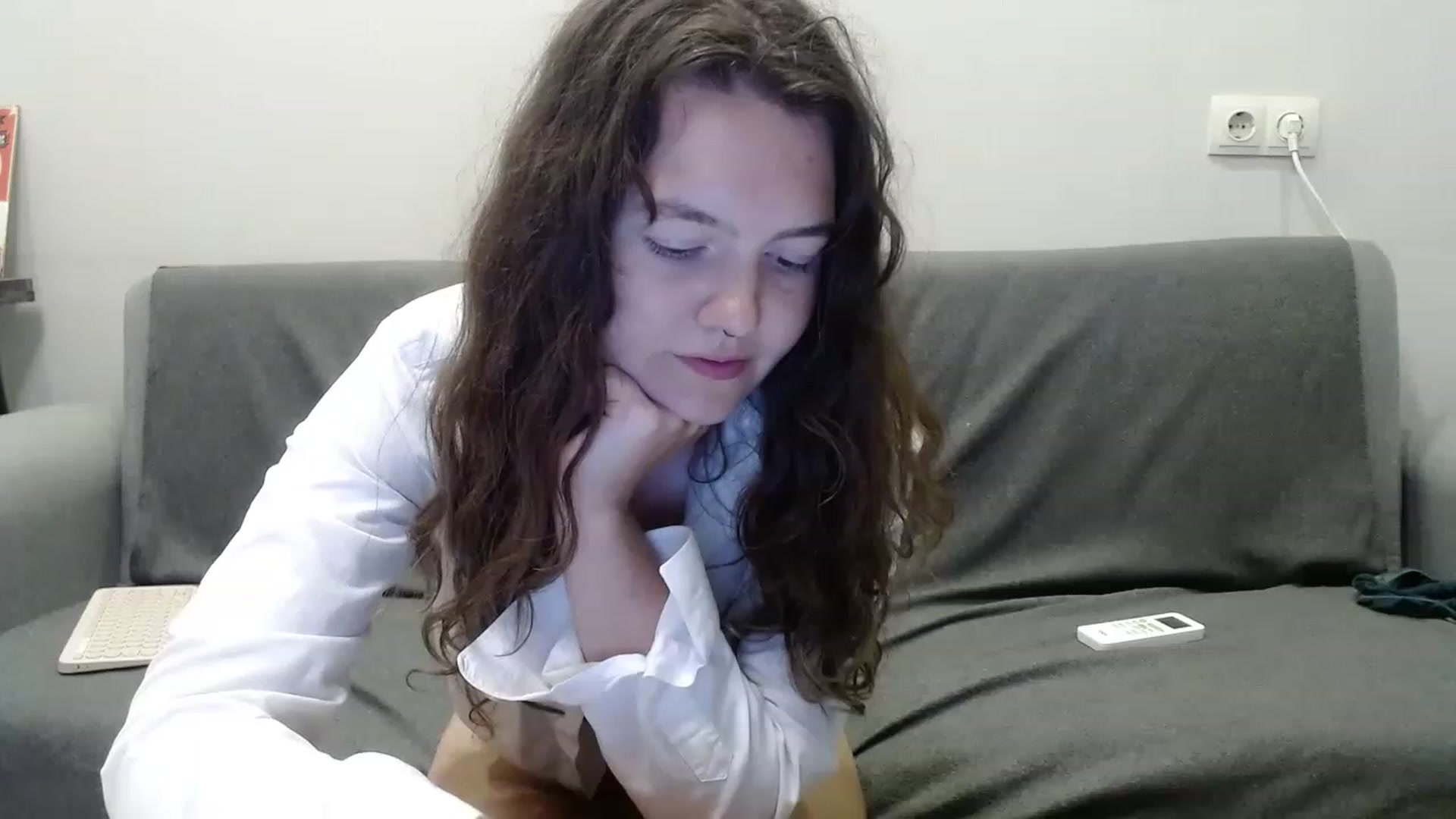 Gallery image thumbnail from BlueL1ghtning's myfreecams stream on, 06/18/2023, 17:07 image 17 of 20