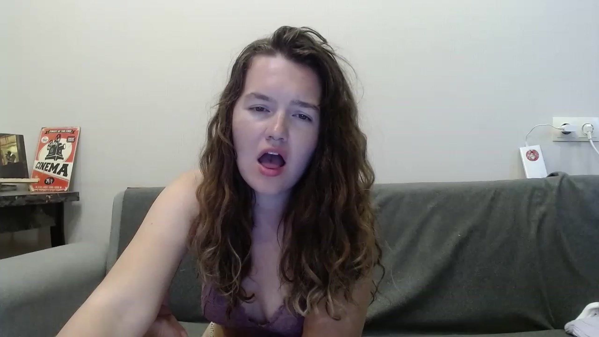 Gallery image thumbnail from BlueL1ghtning's myfreecams stream on, 06/19/2023, 15:40 image 4 of 20