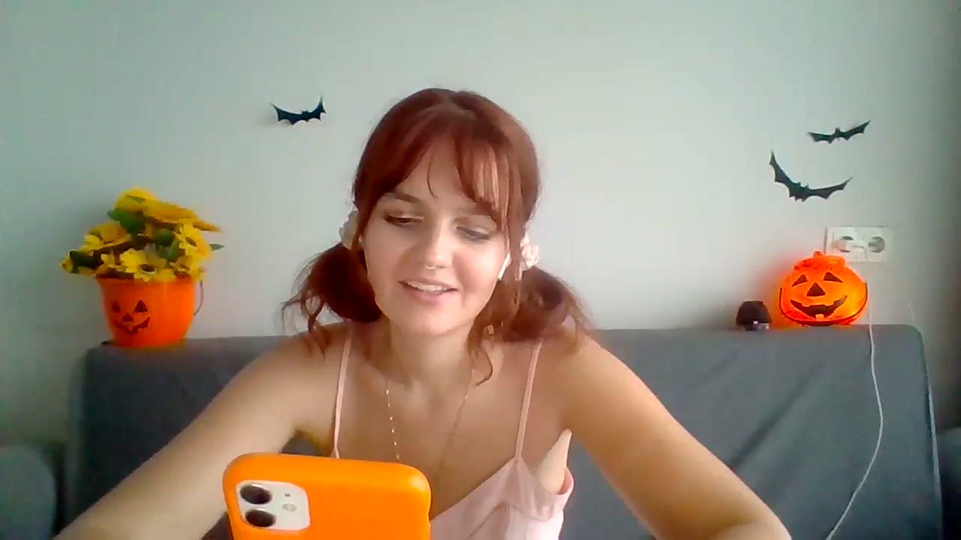 Gallery image thumbnail from BlueL1ghtning's myfreecams stream on, 10/16/2023, 13:26 image 15 of 20