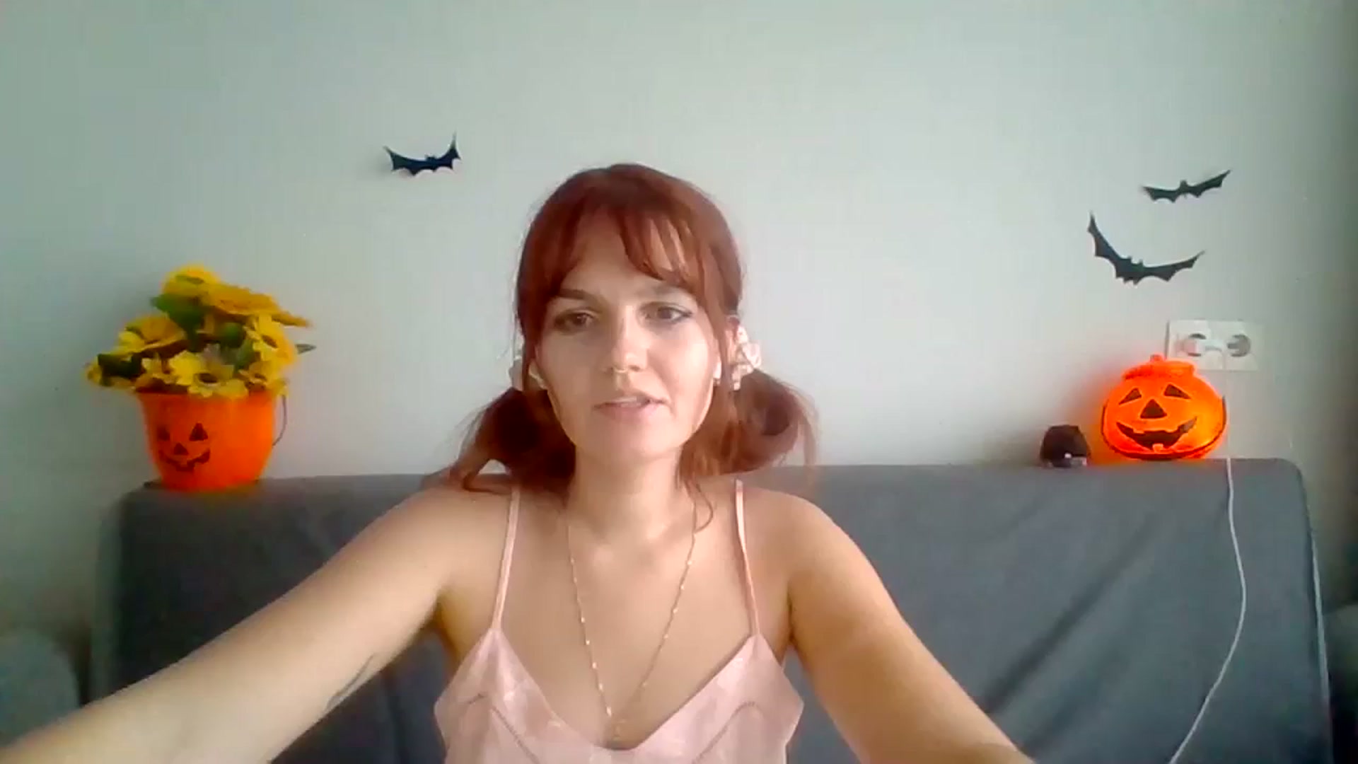 Gallery image thumbnail from BlueL1ghtning's myfreecams stream on, 10/16/2023, 13:26 image 1 of 20