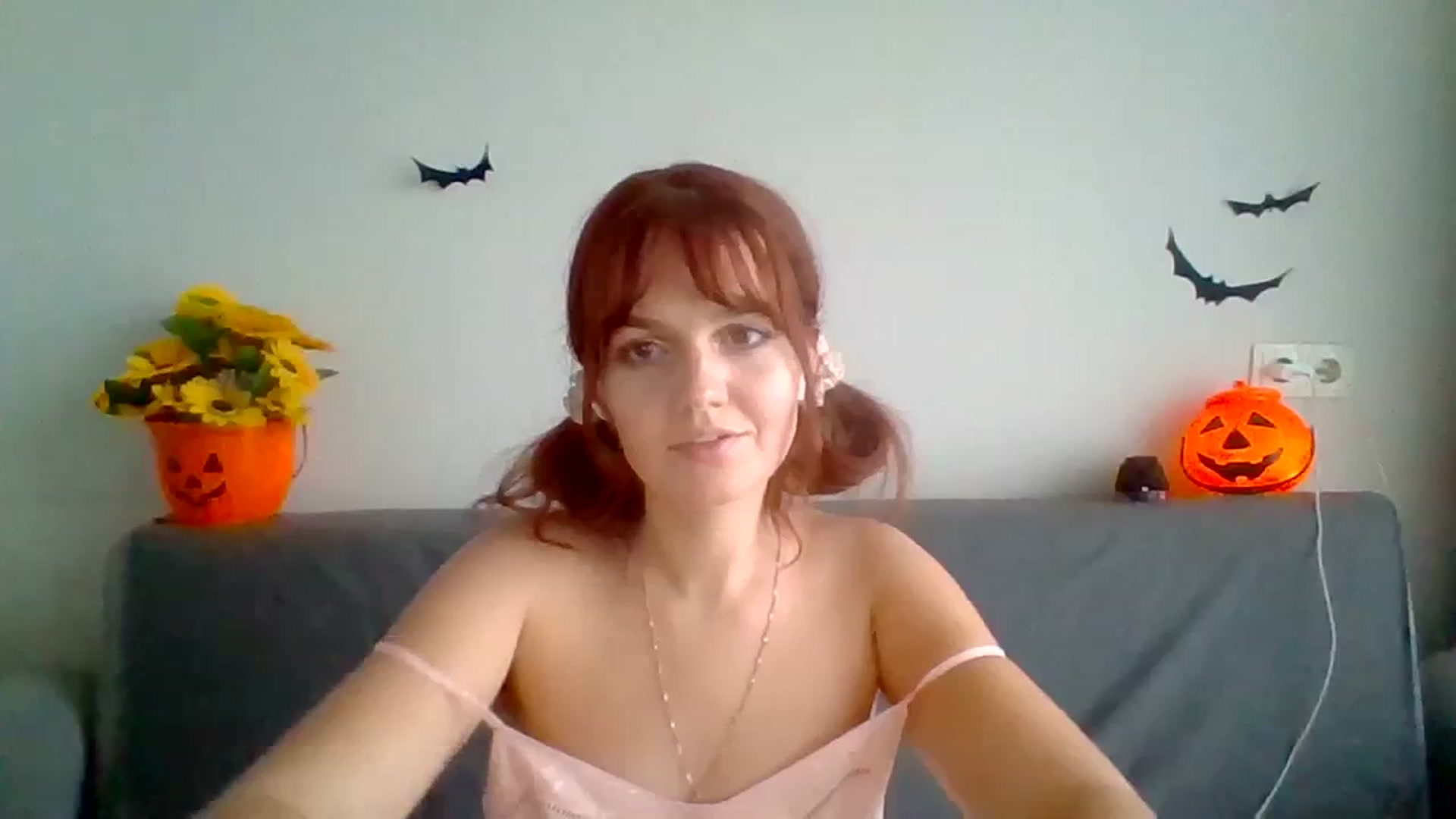 Gallery image thumbnail from BlueL1ghtning's myfreecams stream on, 10/16/2023, 13:26 image 6 of 20