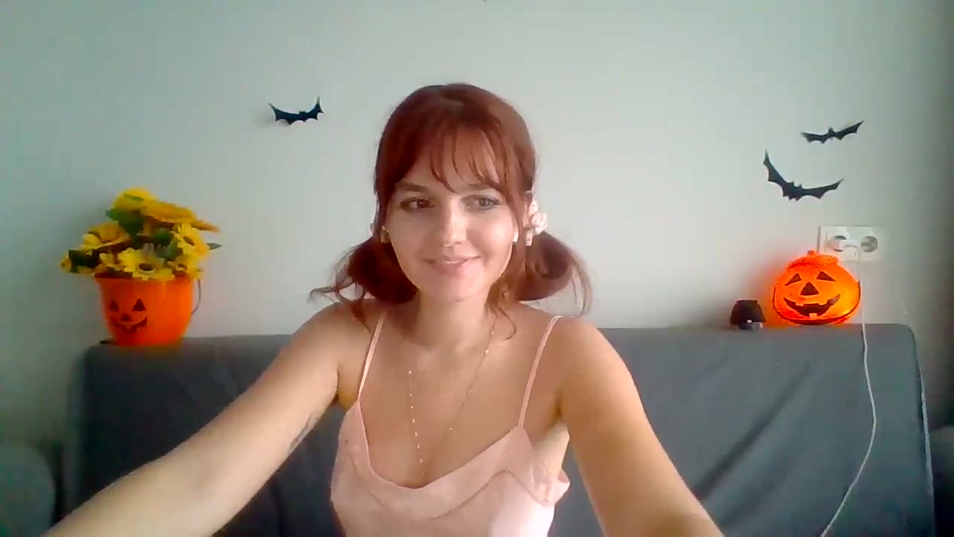 Gallery image thumbnail from BlueL1ghtning's myfreecams stream on, 10/16/2023, 13:26 image 18 of 20