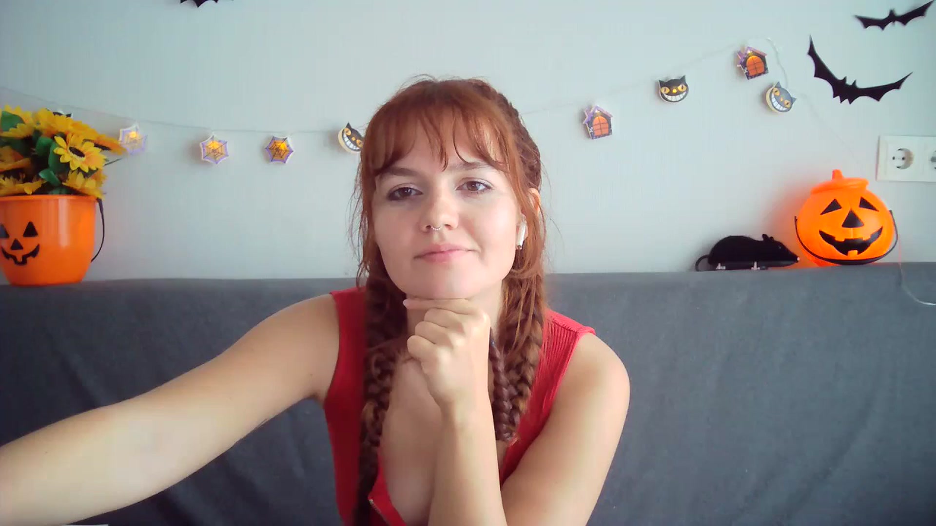 Gallery image thumbnail from BlueL1ghtning's myfreecams stream on, 10/19/2023, 12:58 image 6 of 20