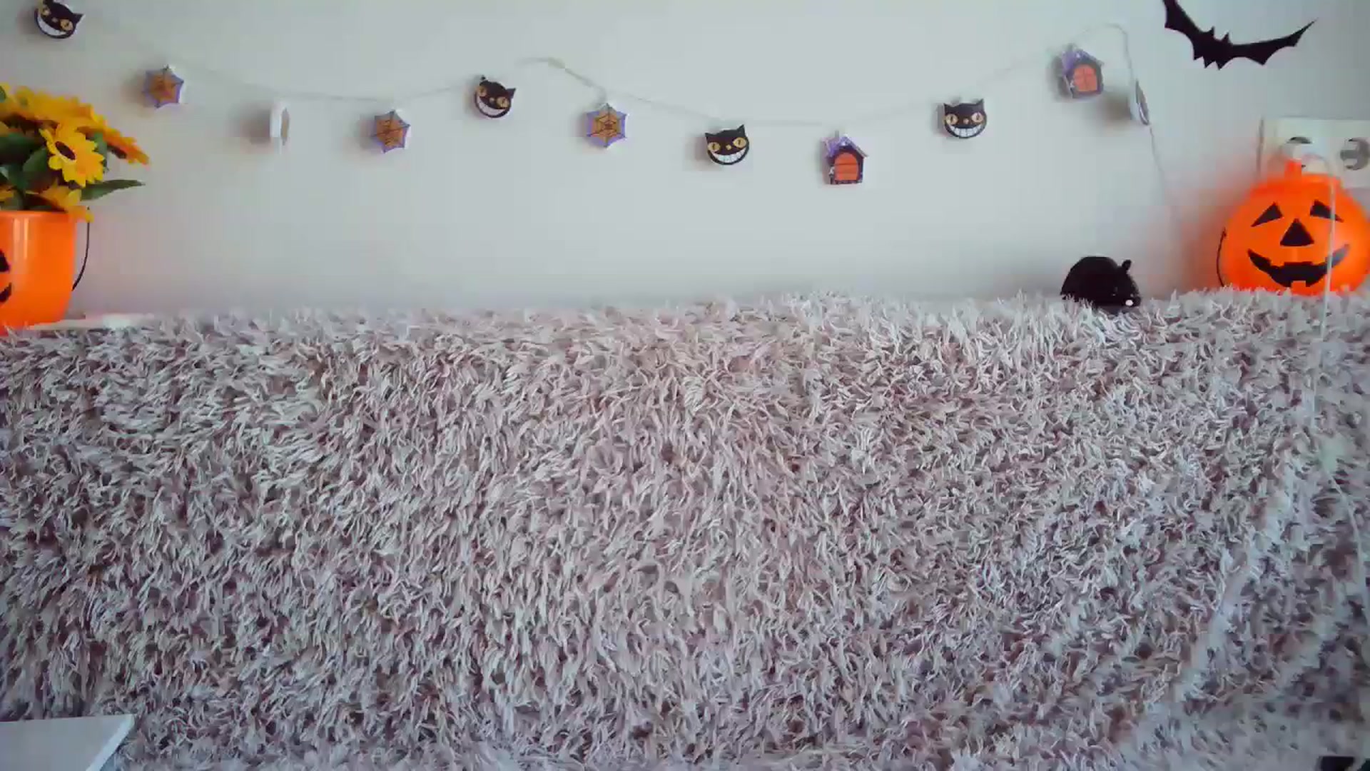 Gallery image thumbnail from BlueL1ghtning's myfreecams stream on, 10/22/2023, 13:45 image 6 of 20