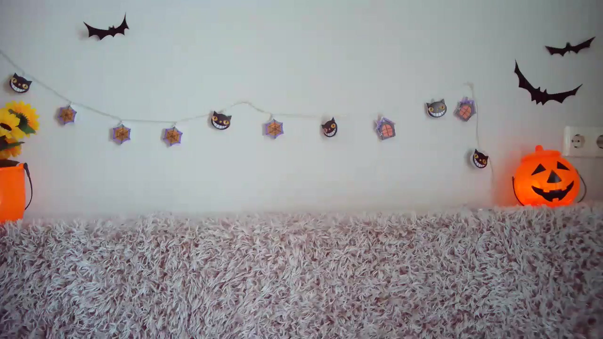 Gallery image thumbnail from BlueL1ghtning's myfreecams stream on, 10/31/2023, 08:23 image 19 of 20