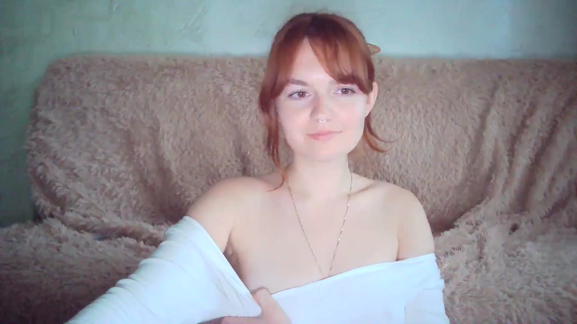 Gallery image thumbnail from BlueL1ghtning's myfreecams stream on, 05/06/2024, 14:29 image 3 of 20