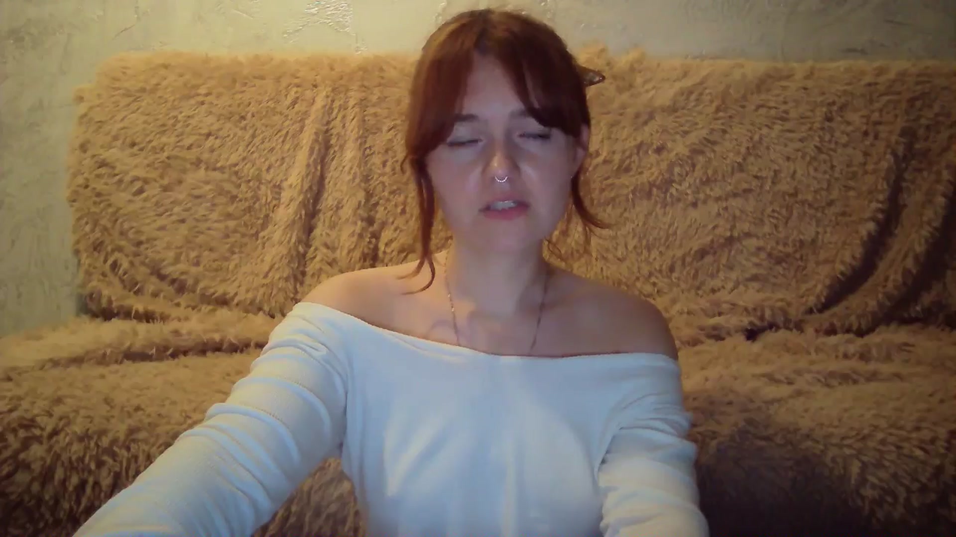 Gallery image thumbnail from BlueL1ghtning's myfreecams stream on, 05/06/2024, 17:58 image 8 of 20