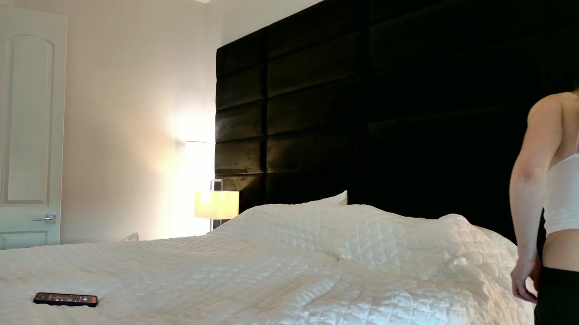 Gallery image thumbnail from BlueRiverTX's myfreecams stream on, 02/18/2024, 23:55 image 5 of 20