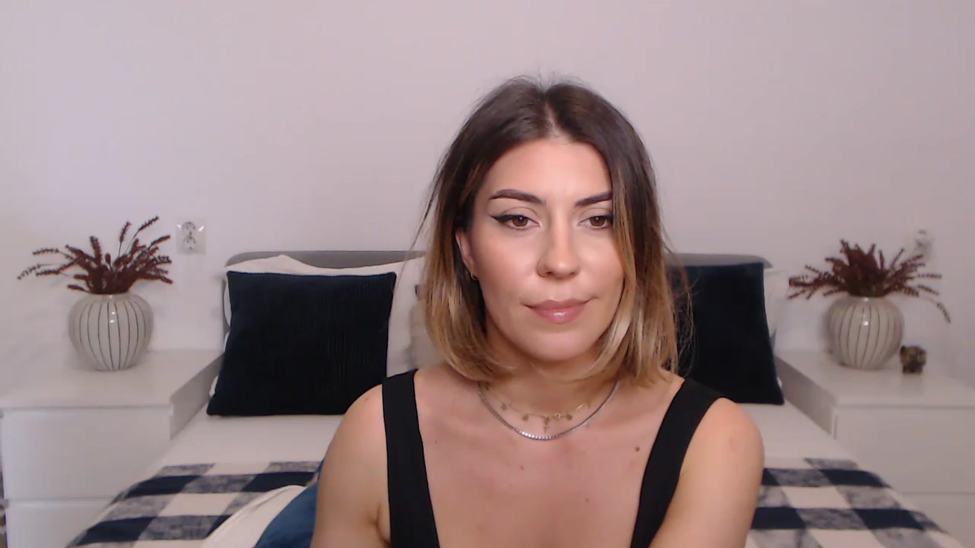 Gallery image thumbnail from BlueStocking's myfreecams stream on, 07/27/2023, 11:02 image 20 of 20