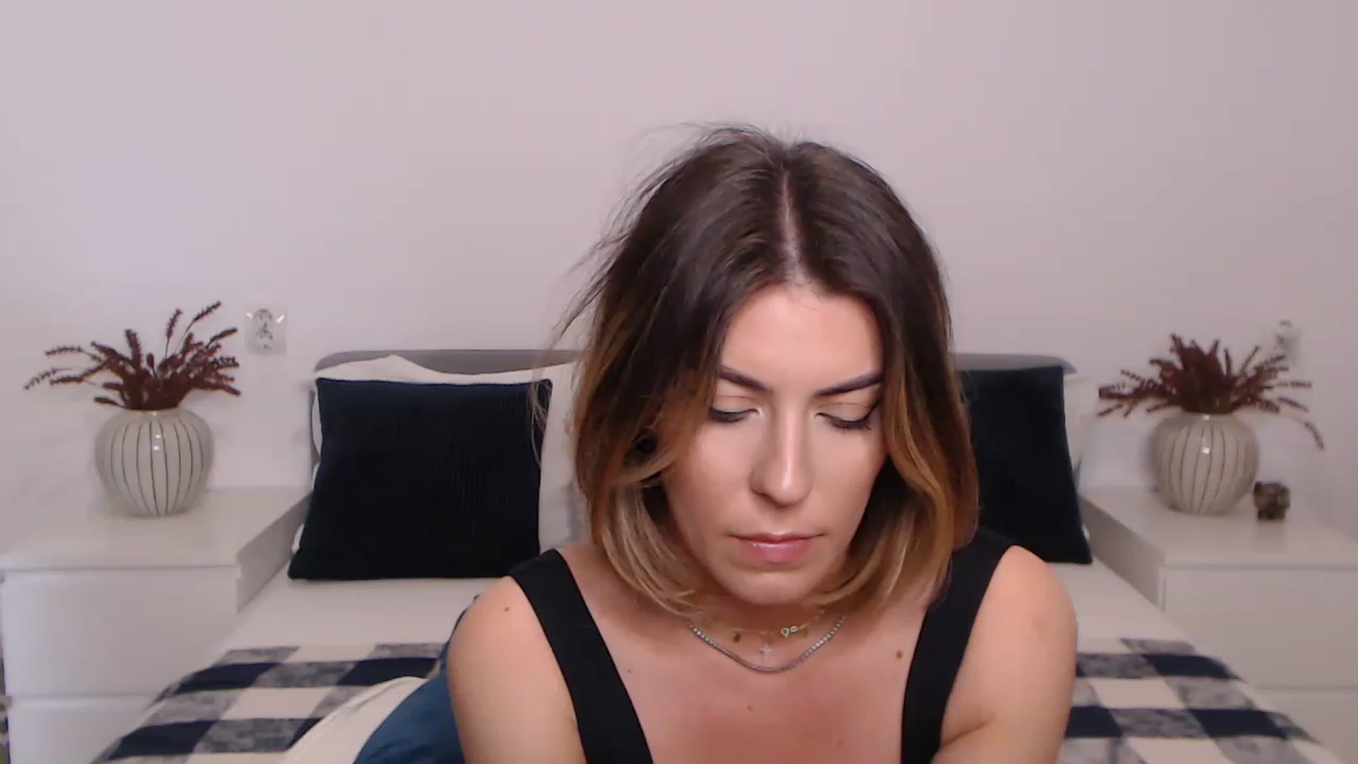 Gallery image thumbnail from BlueStocking's myfreecams stream on, 07/27/2023, 11:02 image 15 of 20