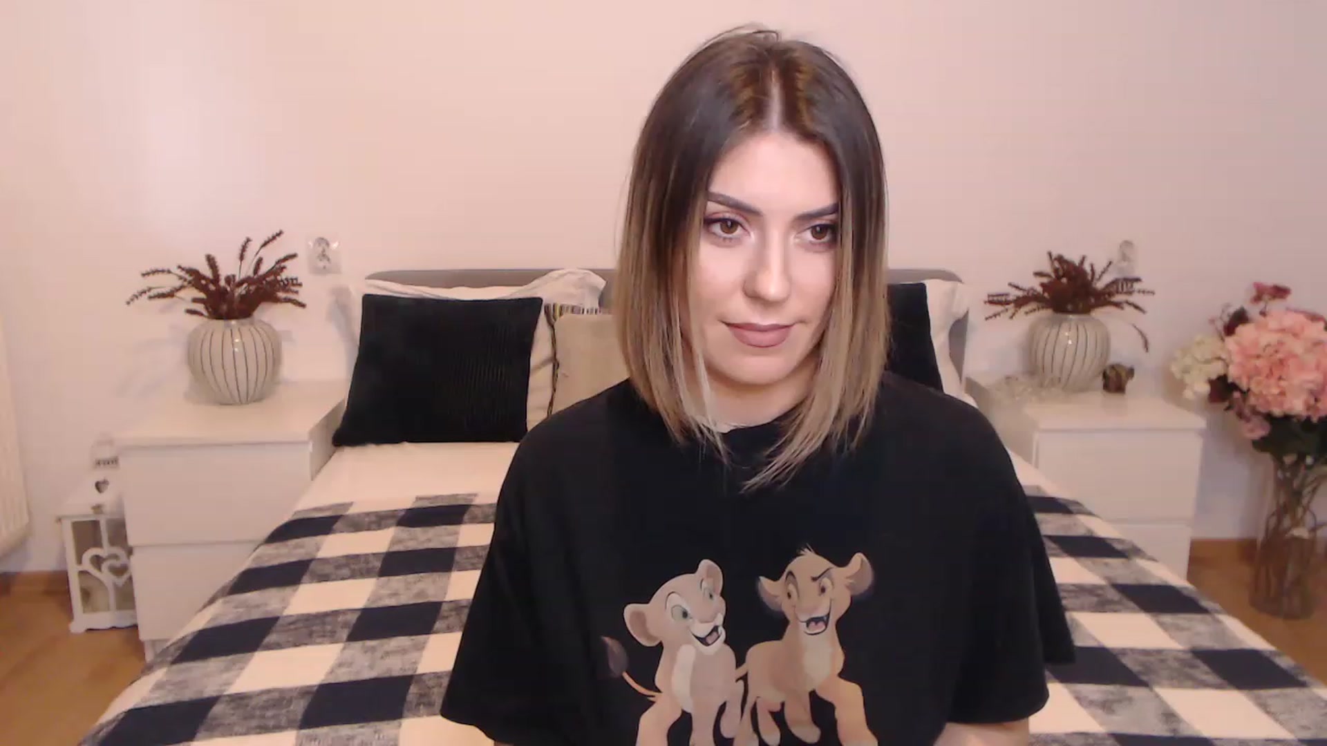 Gallery image thumbnail from BlueStocking's myfreecams stream on, 08/07/2023, 17:23 image 2 of 20