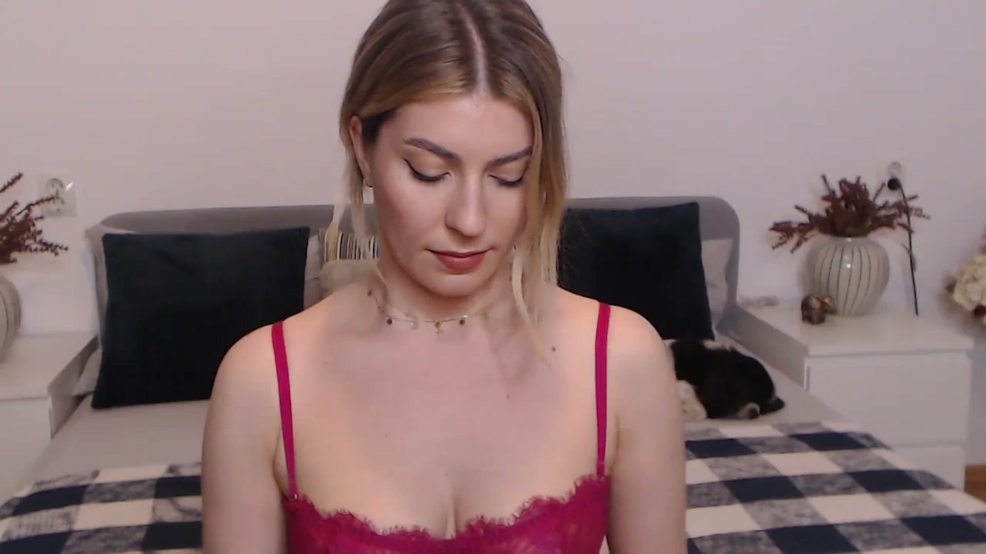 Gallery image thumbnail from BlueStocking's myfreecams stream on, 09/03/2023, 17:30 image 10 of 20