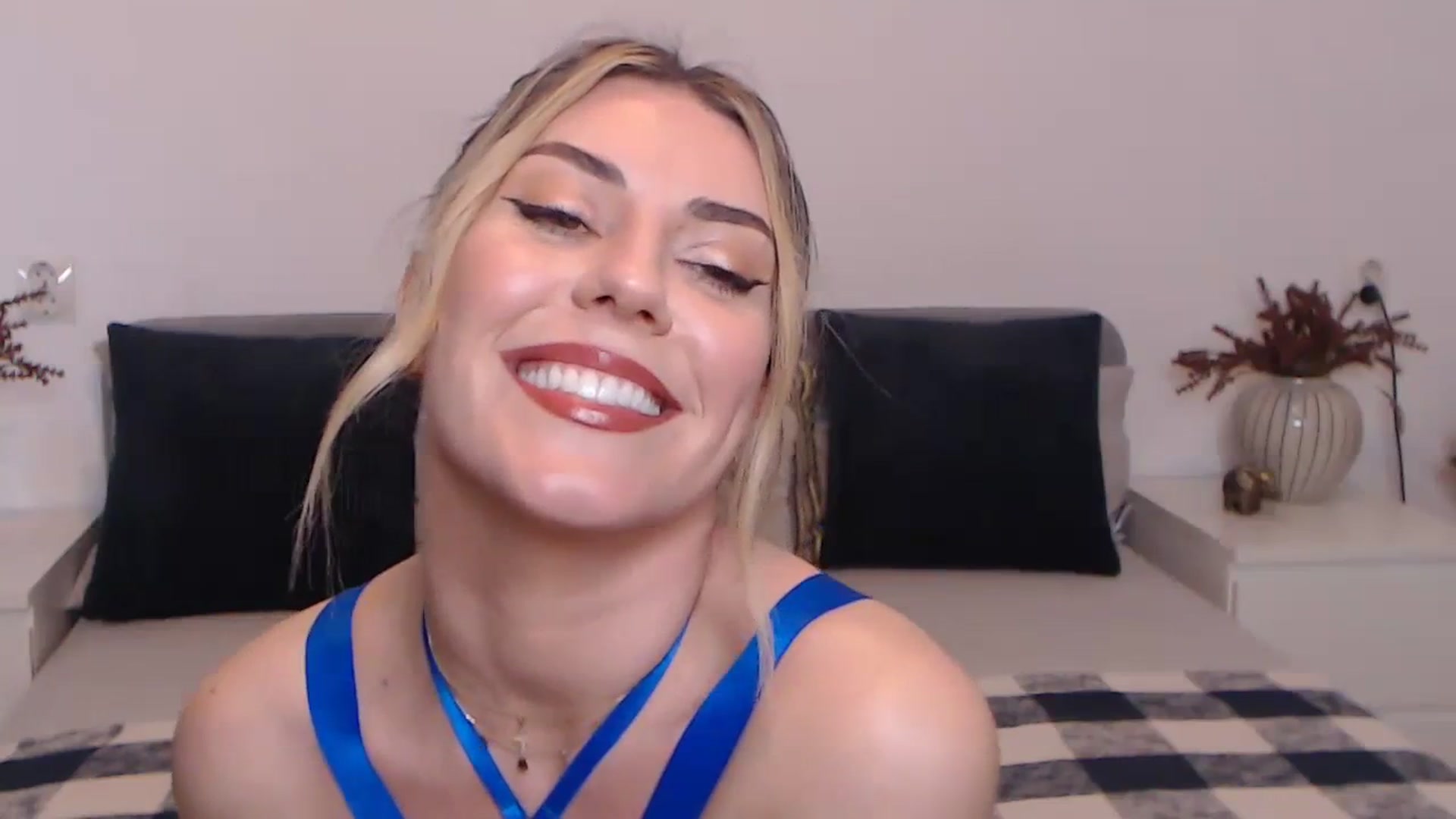 Gallery image thumbnail from BlueStocking's myfreecams stream on, 09/04/2023, 14:51 image 20 of 20