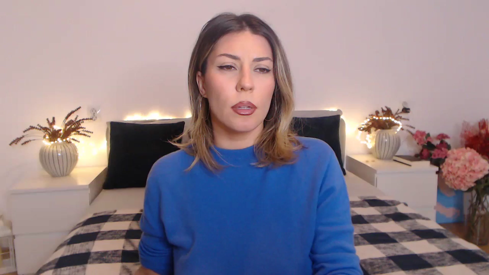 Gallery image thumbnail from BlueStocking's myfreecams stream on, 02/08/2024, 16:43 image 1 of 20