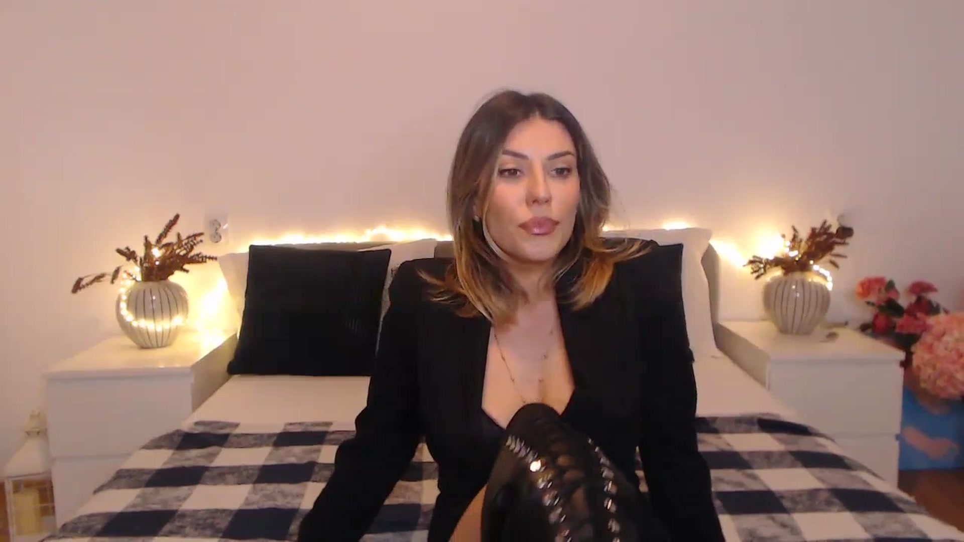 Gallery image thumbnail from BlueStocking's myfreecams stream on, 02/23/2024, 15:33 image 13 of 20