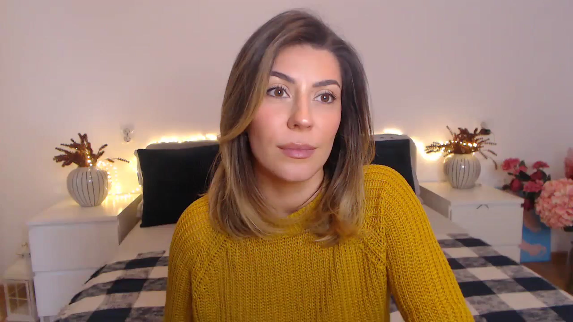 Gallery image thumbnail from BlueStocking's myfreecams stream on, 03/07/2024, 14:47 image 10 of 20
