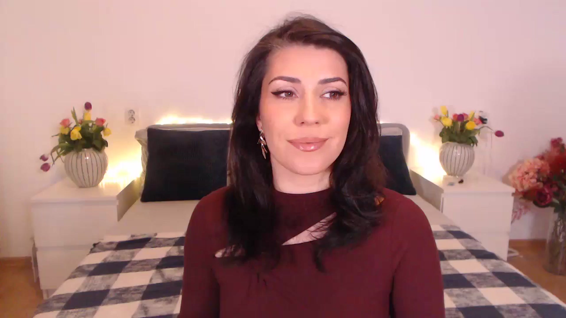 Gallery image thumbnail from BlueStocking's myfreecams stream on, 11/13/2024, 15:19 image 20 of 20