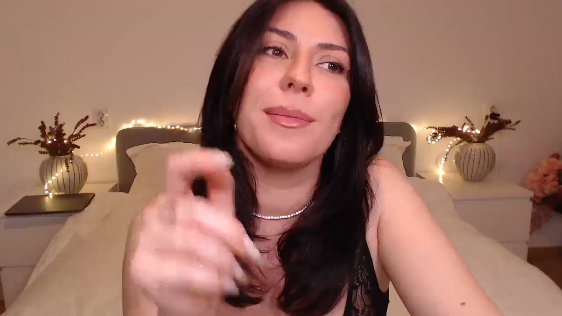 Gallery image thumbnail from BlueStocking's myfreecams stream on, 11/24/2024, 17:46 image 10 of 20