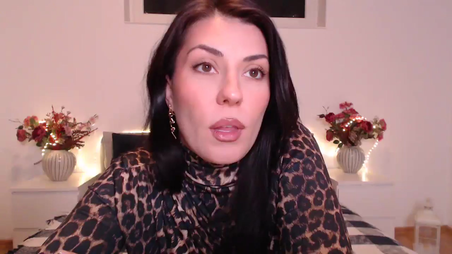 Gallery image thumbnail from BlueStocking's myfreecams stream on, 01/14/2025, 15:37 image 11 of 20