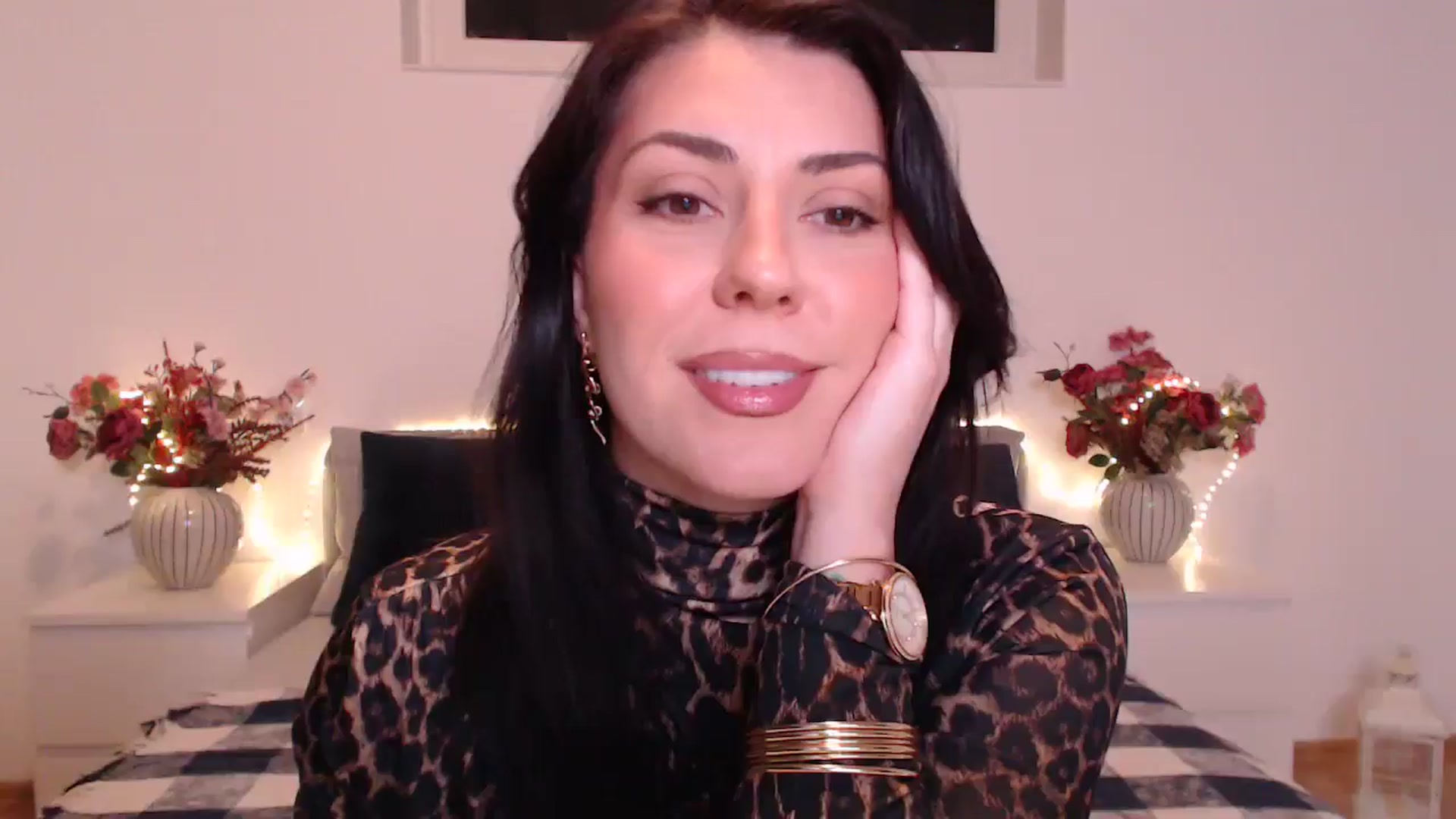 Gallery image thumbnail from BlueStocking's myfreecams stream on, 01/14/2025, 16:35 image 7 of 20