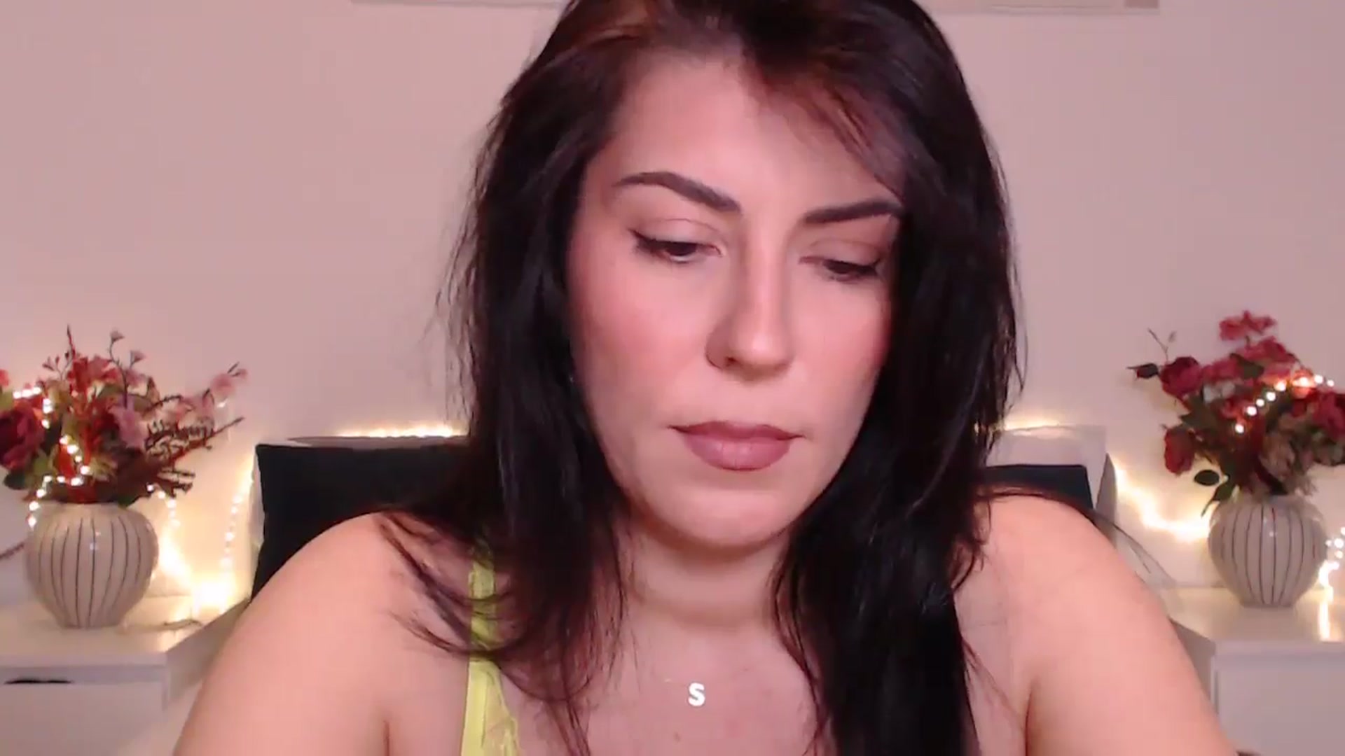 Gallery image thumbnail from BlueStocking's myfreecams stream on, 01/17/2025, 12:26 image 3 of 20