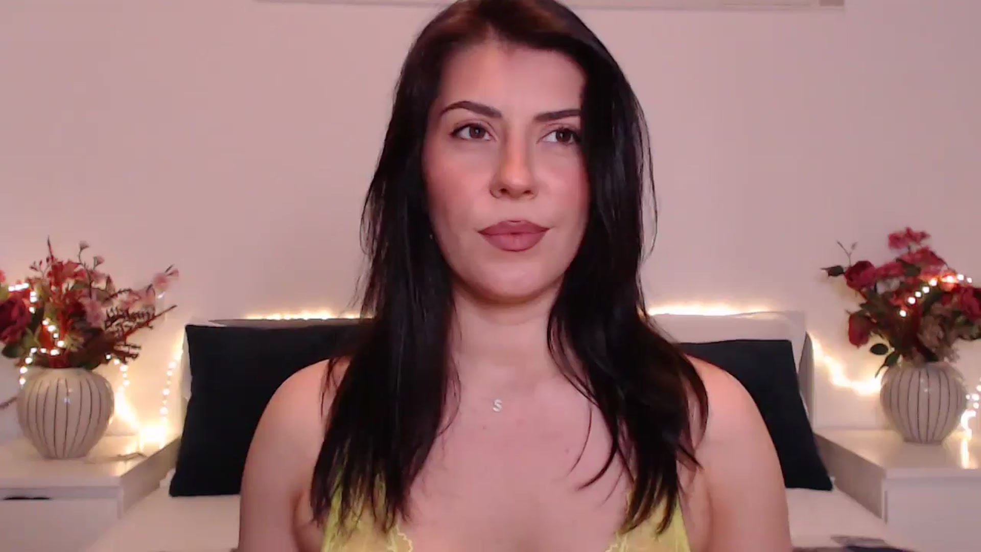 Gallery image thumbnail from BlueStocking's myfreecams stream on, 01/17/2025, 12:26 image 14 of 20