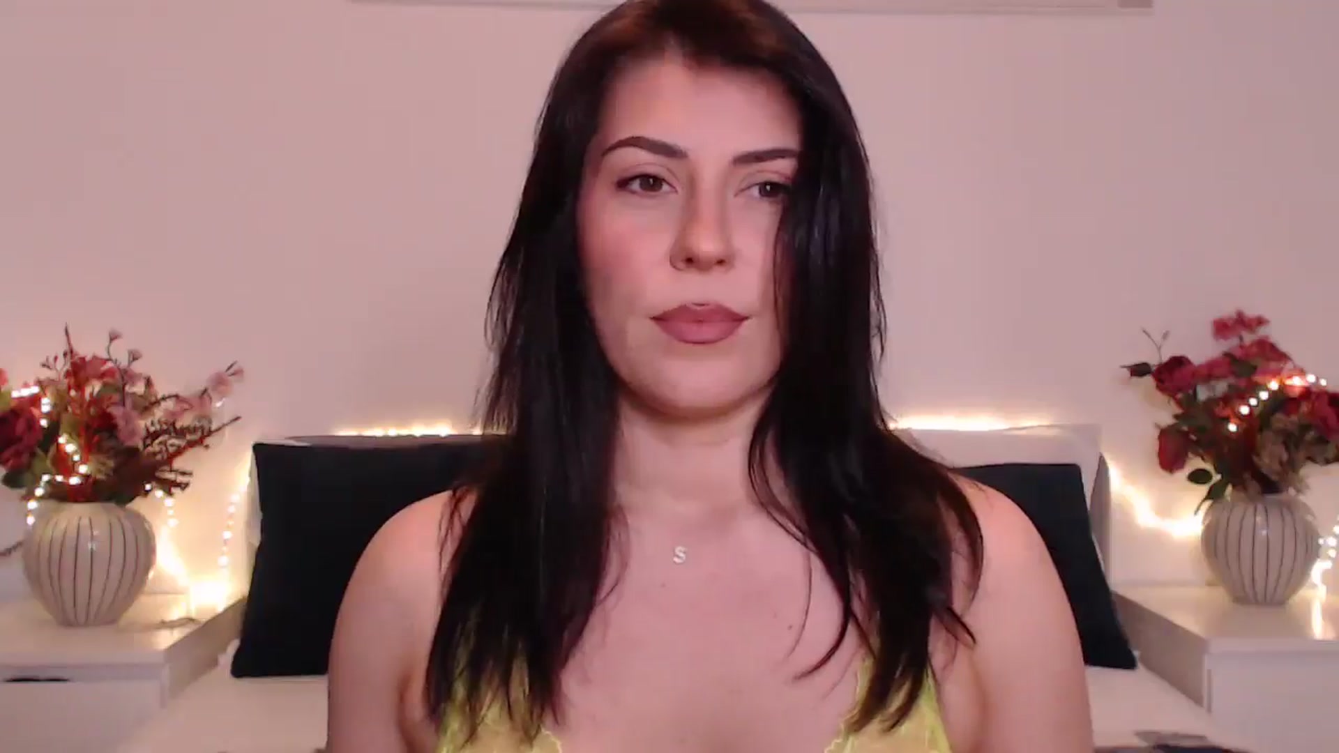 Gallery image thumbnail from BlueStocking's myfreecams stream on, 01/17/2025, 12:26 image 13 of 20
