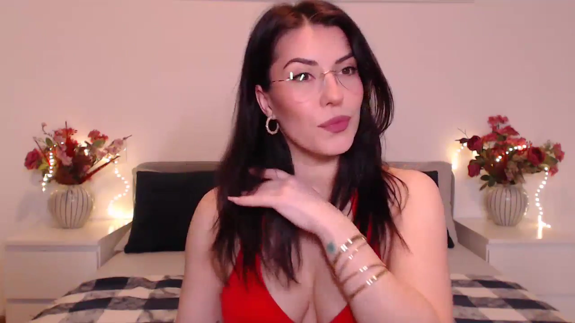 Gallery image thumbnail from BlueStocking's myfreecams stream on, 01/31/2025, 15:14 image 13 of 20