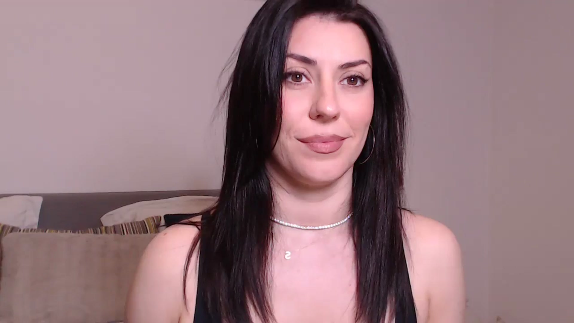 Gallery image thumbnail from BlueStocking's myfreecams stream on, 02/10/2025, 18:22 image 15 of 20