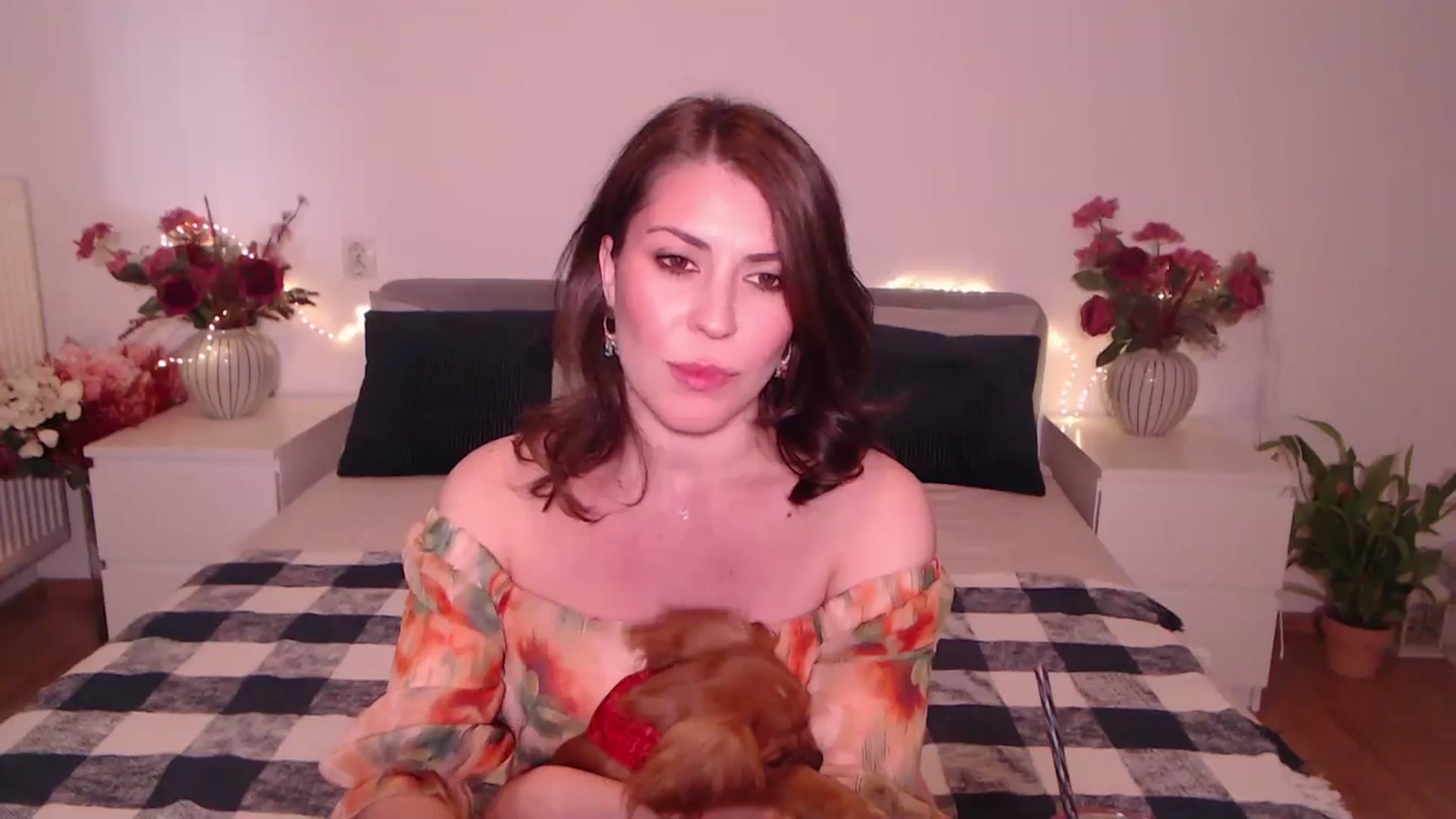 Gallery image thumbnail from BlueStocking's myfreecams stream on, 06/14/2025, 15:19 image 8 of 20