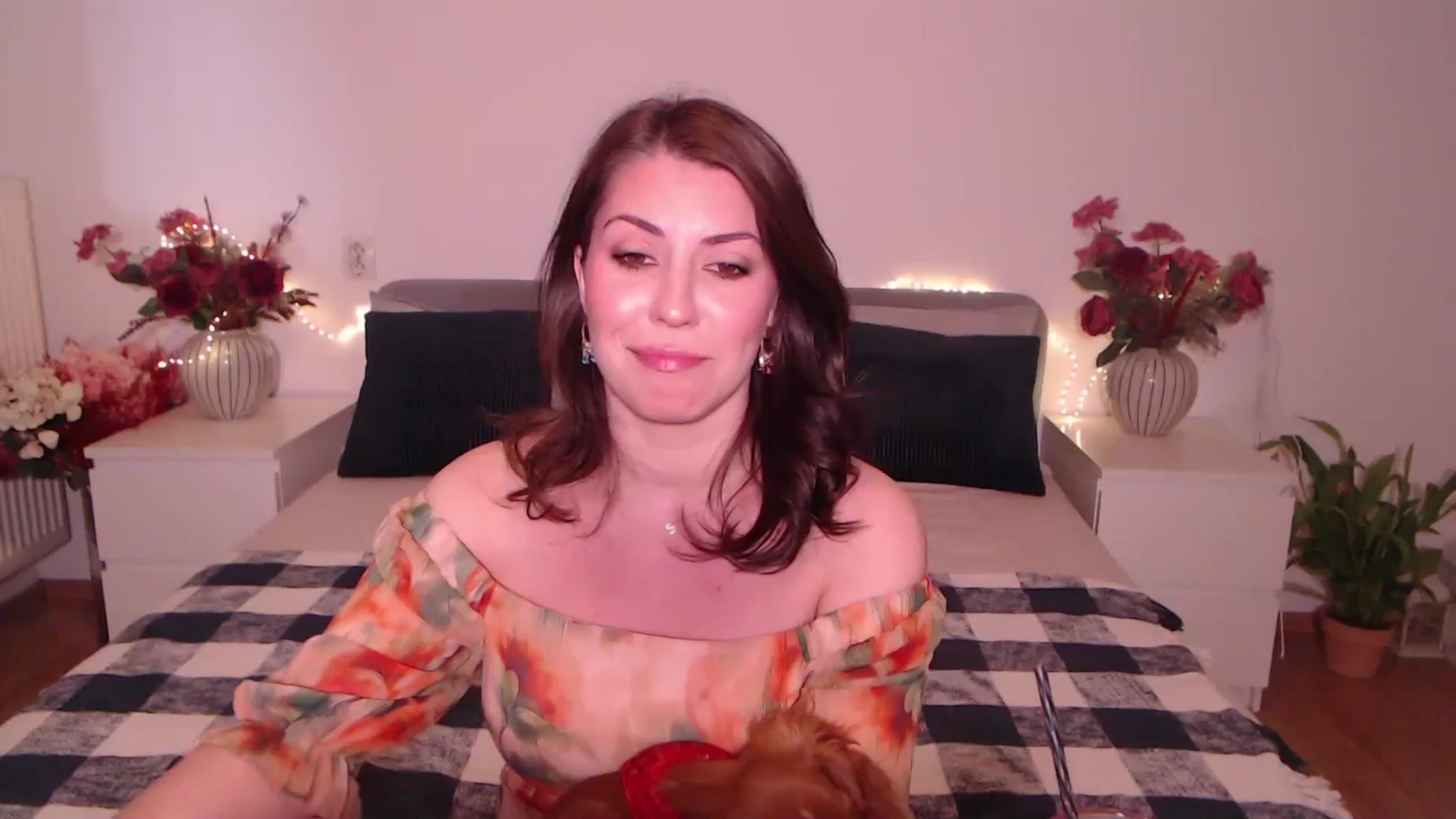 Gallery image thumbnail from BlueStocking's myfreecams stream on, 06/14/2025, 15:19 image 11 of 20