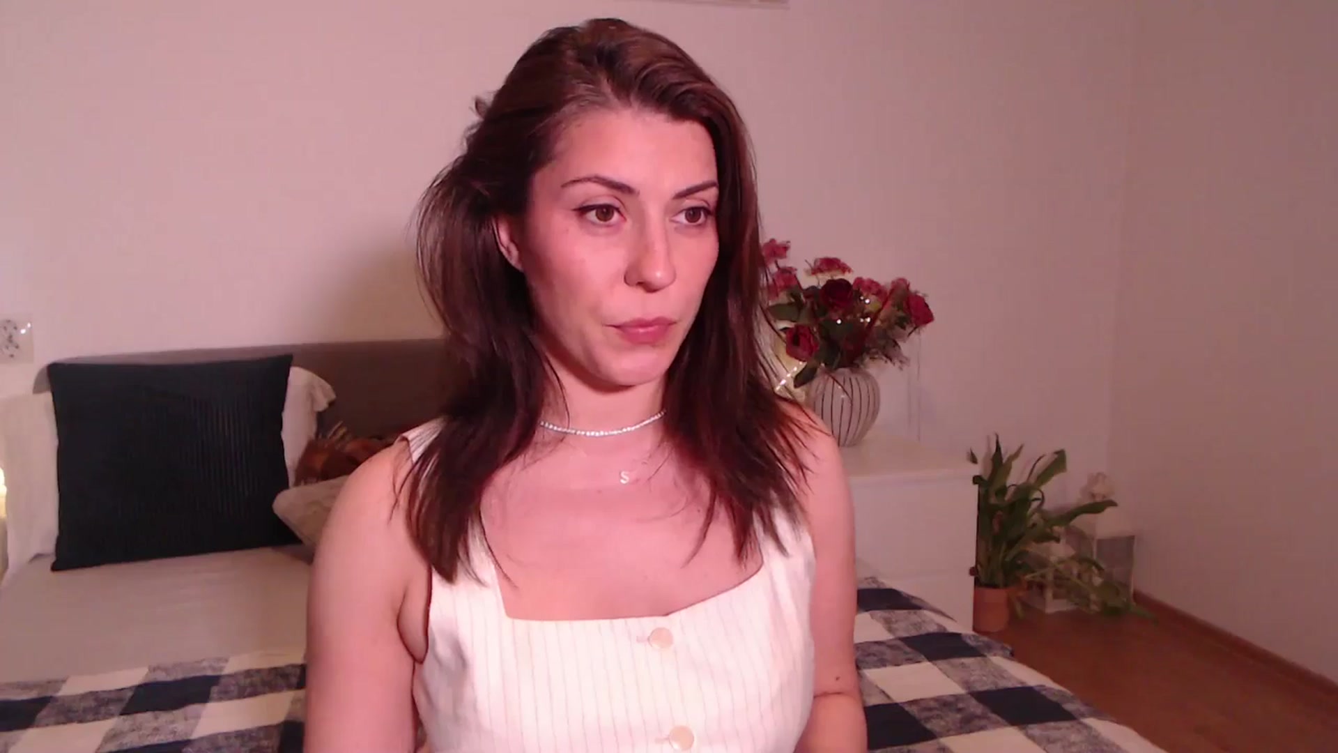 Gallery image thumbnail from BlueStocking's myfreecams stream on, 07/14/2025, 12:30 image 9 of 20