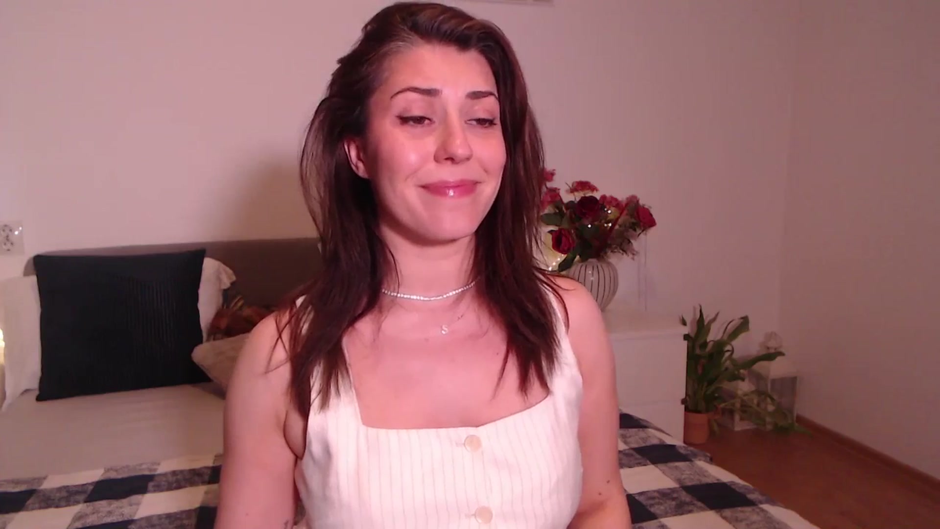 Gallery image thumbnail from BlueStocking's myfreecams stream on, 07/14/2025, 12:30 image 3 of 20