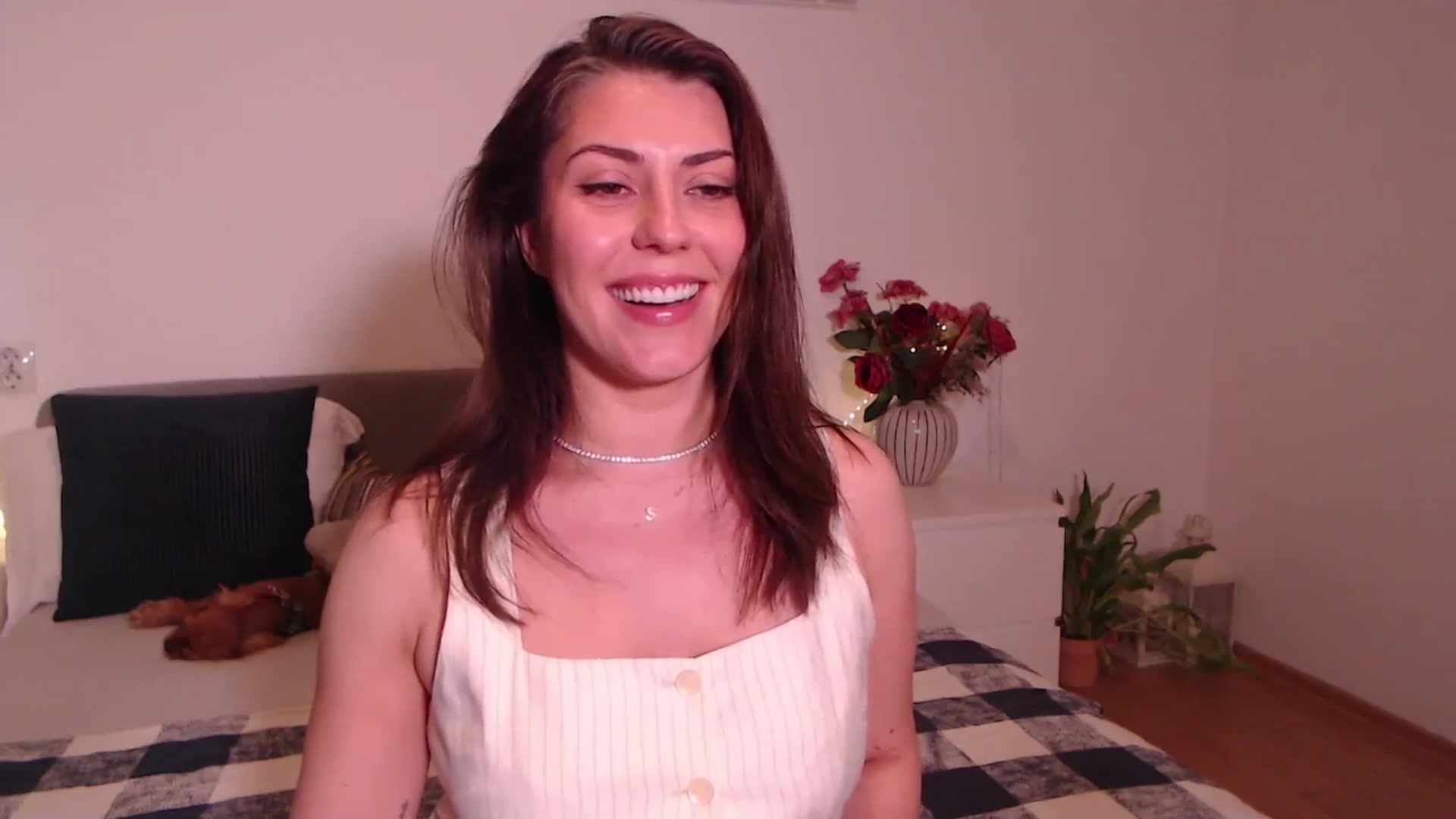 Gallery image thumbnail from BlueStocking's myfreecams stream on, 07/14/2025, 12:45 image 6 of 20