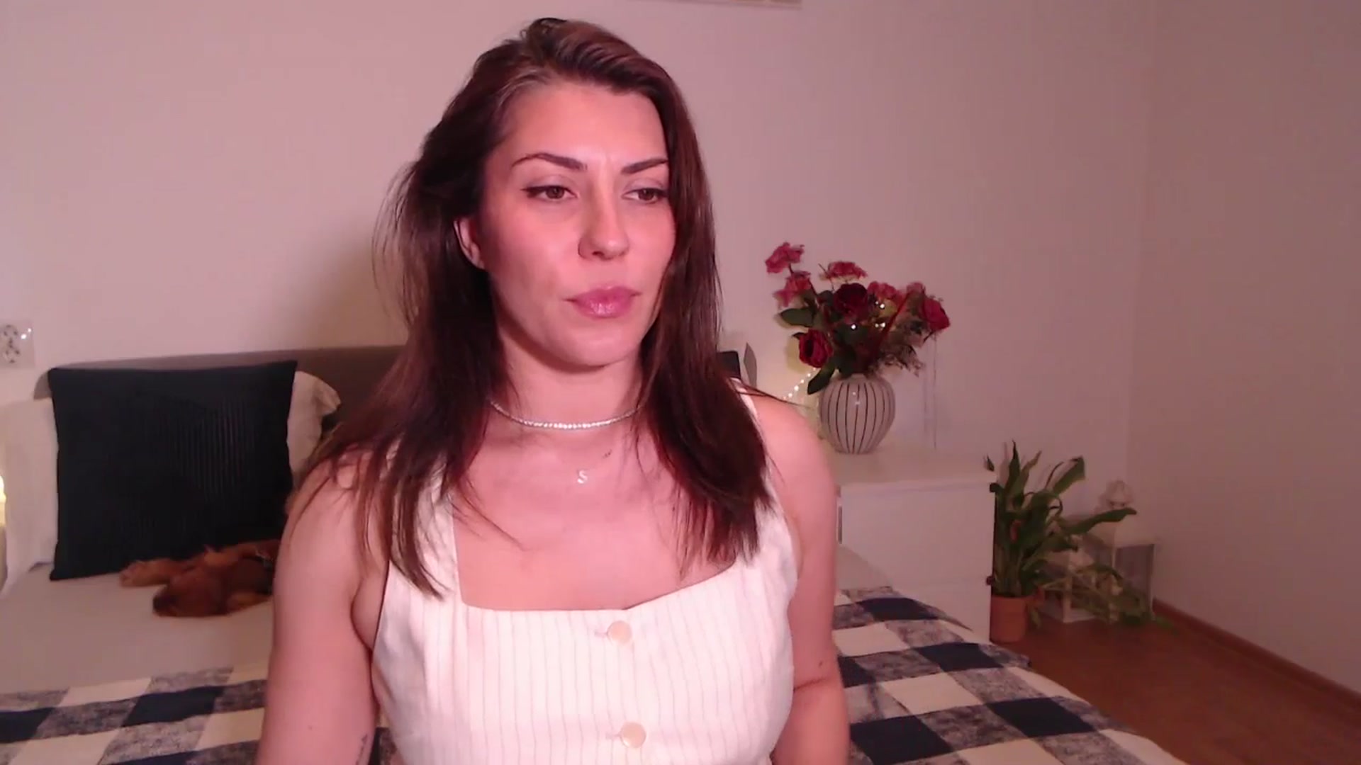 Gallery image thumbnail from BlueStocking's myfreecams stream on, 07/14/2025, 12:45 image 8 of 20