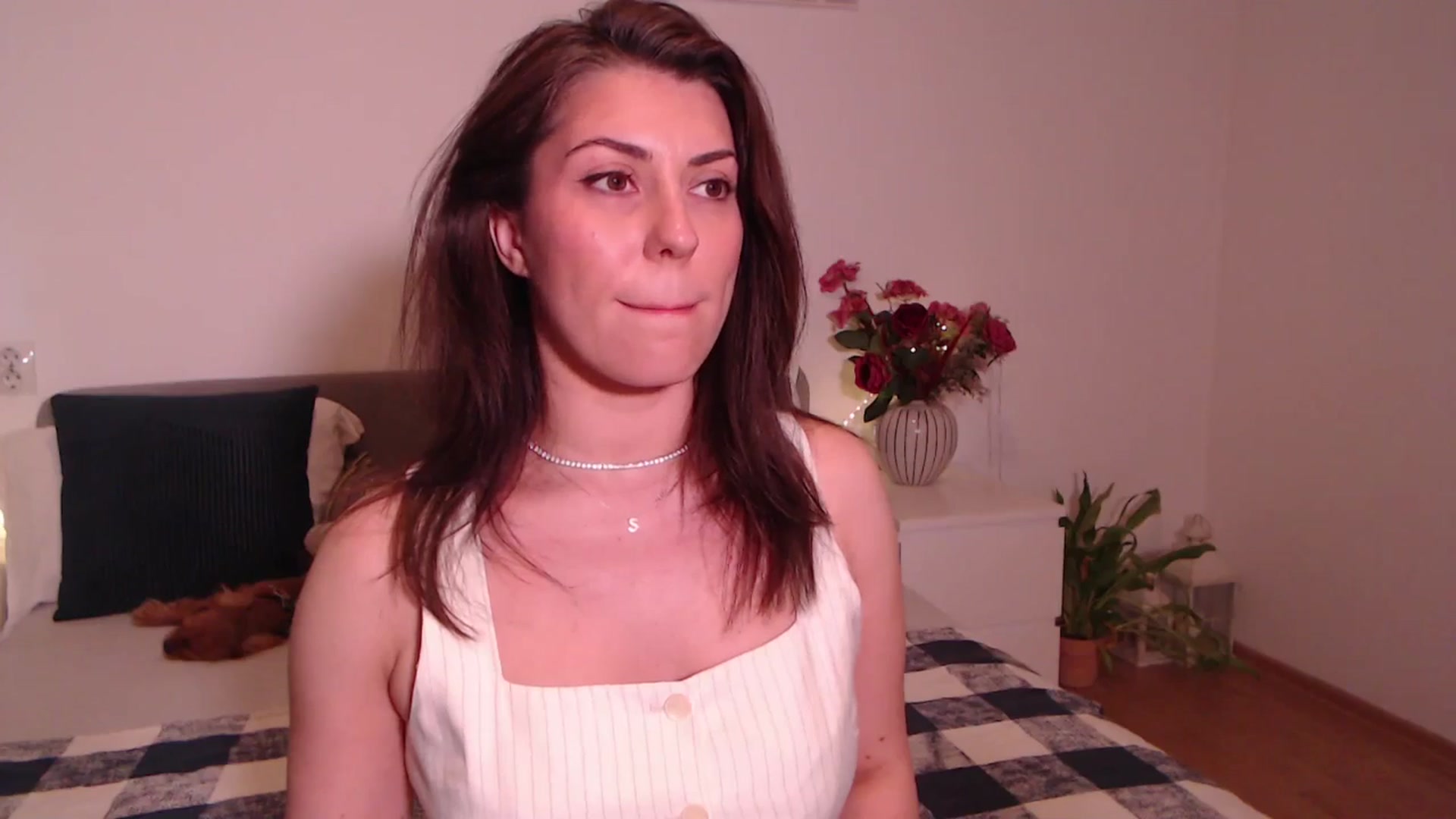 Gallery image thumbnail from BlueStocking's myfreecams stream on, 07/14/2025, 12:45 image 16 of 20