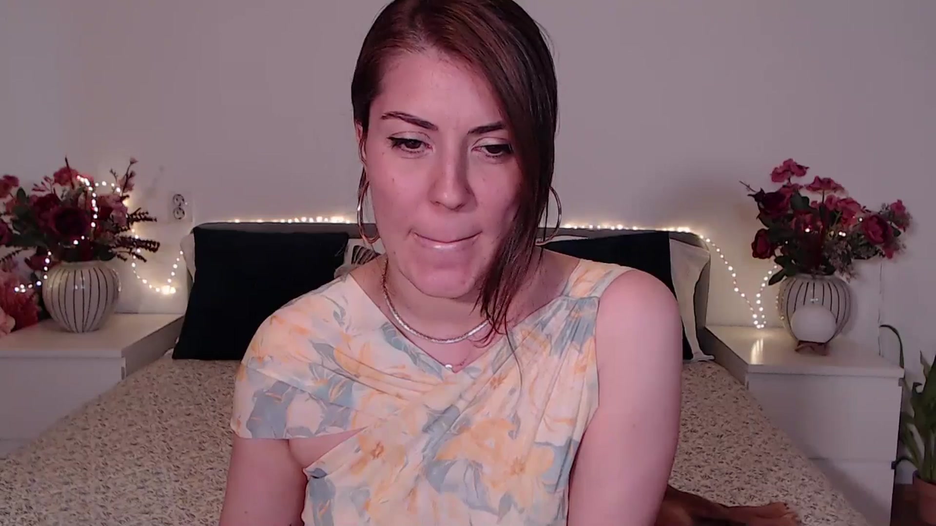 Gallery image thumbnail from BlueStocking's myfreecams stream on, 08/07/2025, 16:48 image 9 of 20